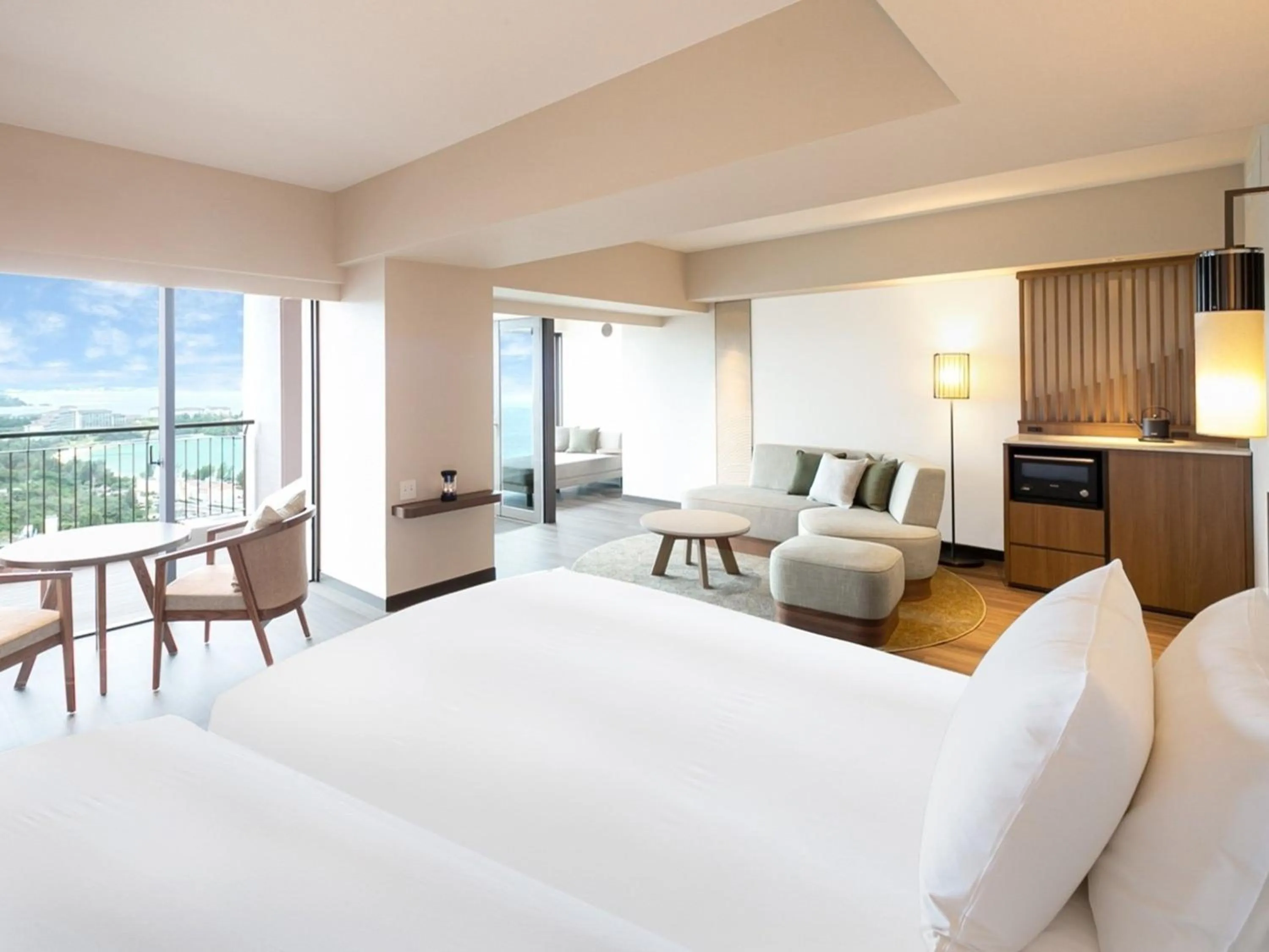 Bedroom, Bed in Oriental Hotel Okinawa Resort & Spa