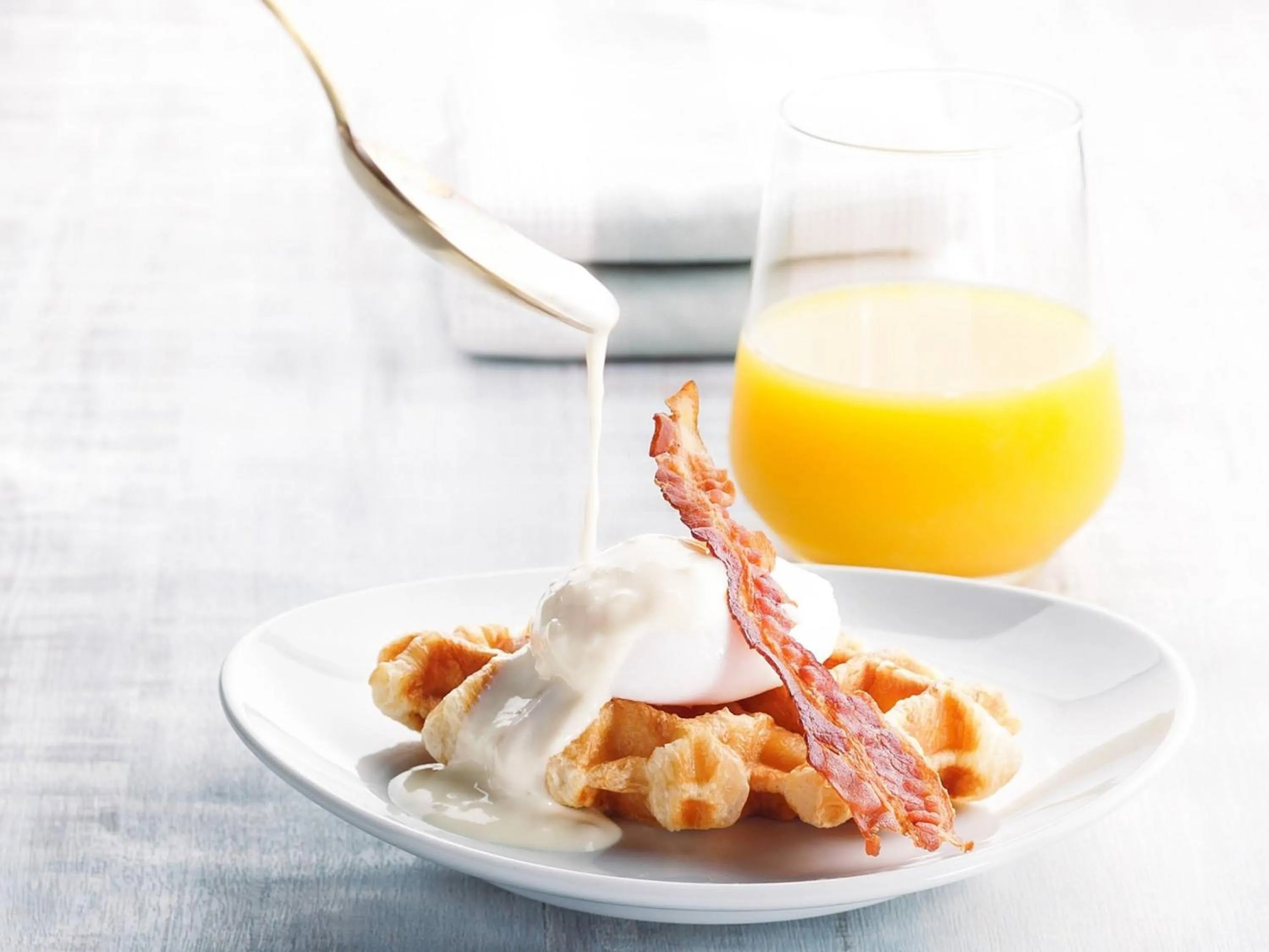 Breakfast in Oriental Hotel Okinawa Resort & Spa