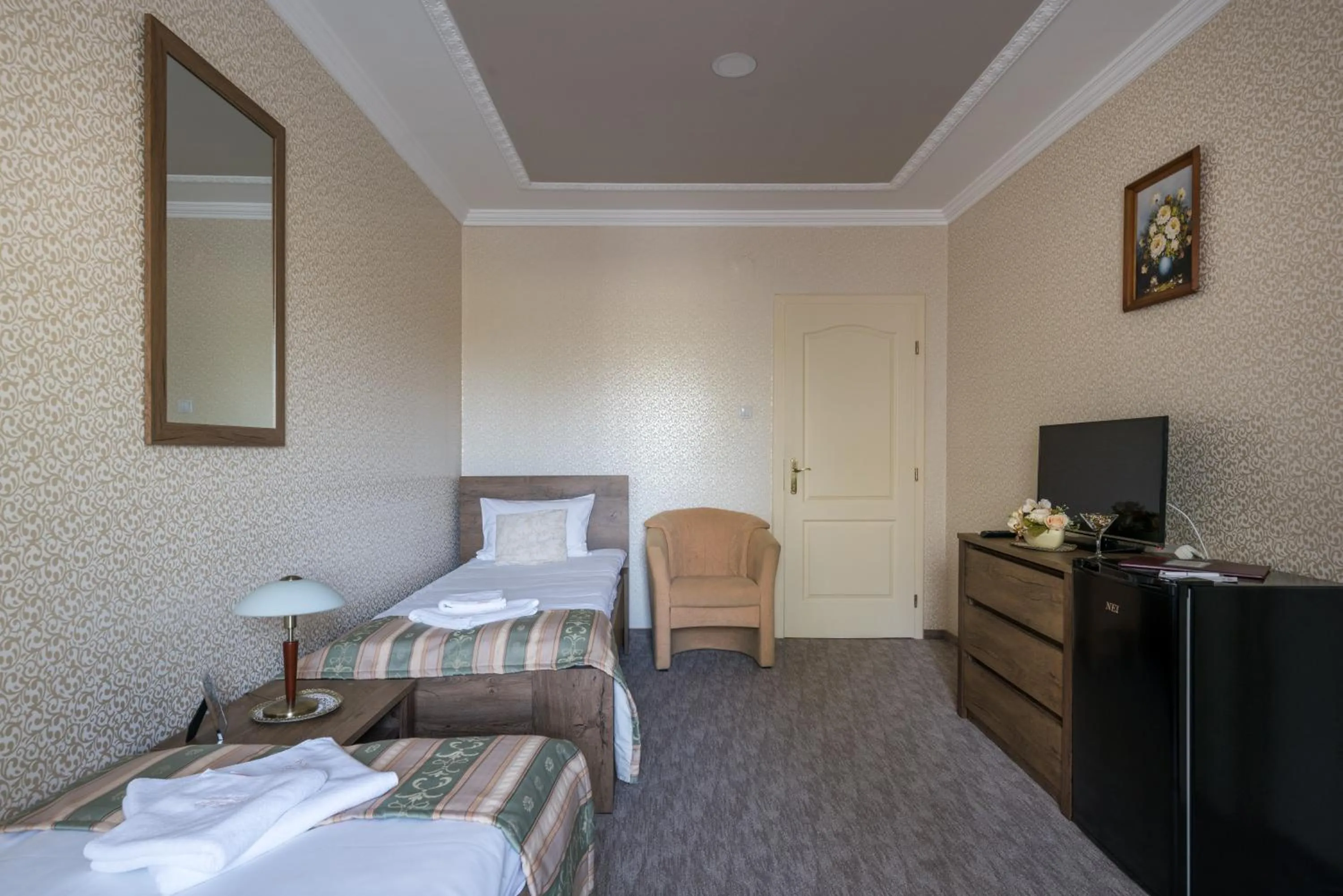 Bed in Hotel Bíbic és Tüskevár Étterem és Horgásztó