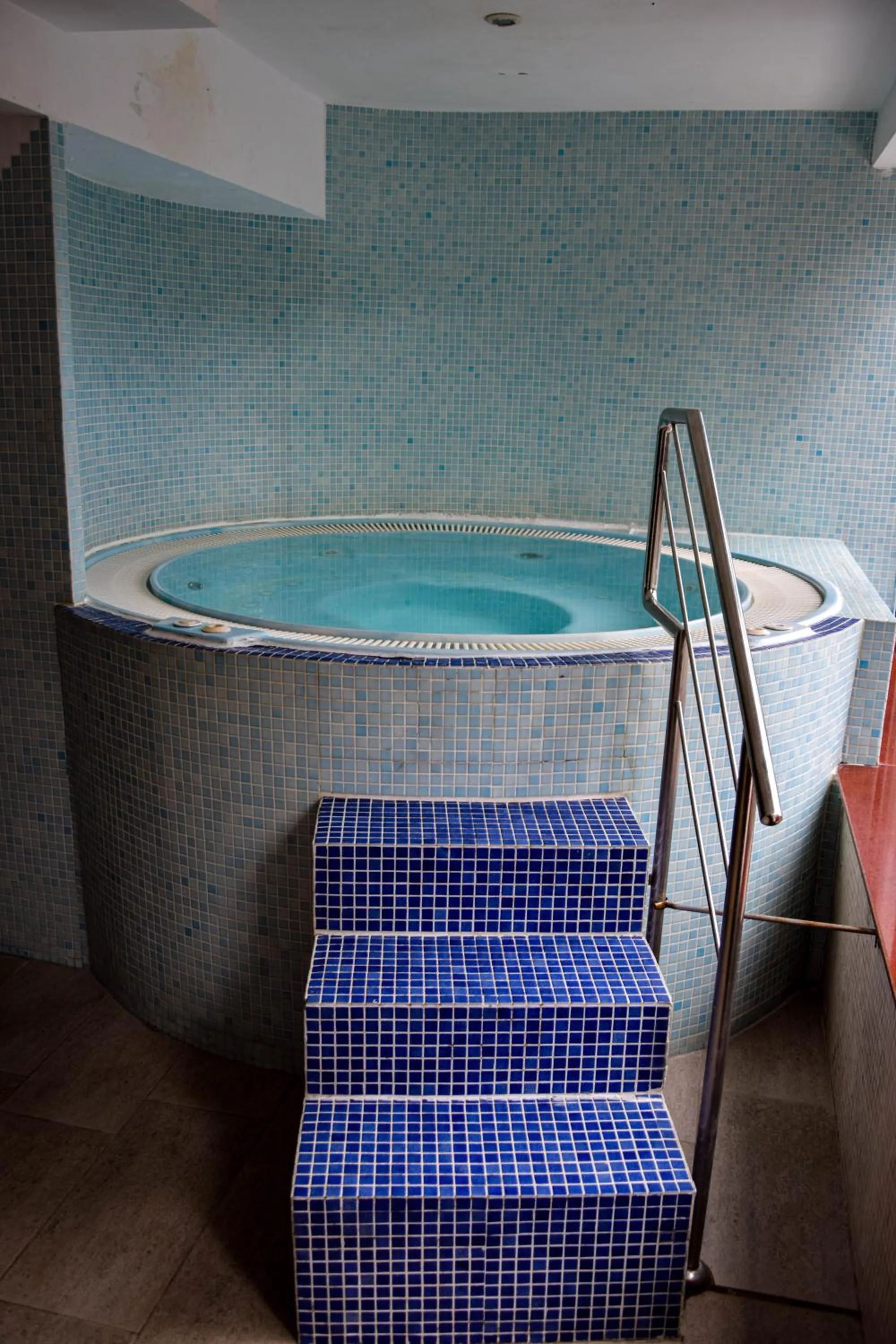 Swimming pool in Hotel Valea cu Pesti