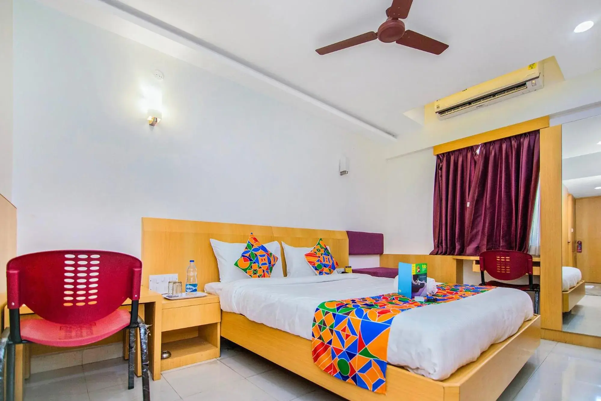 Deluxe Room - single occupancy in FabExpress Picnic Plaza Mylapore Deluxe Room - single occupancy in FabExpress Picnic Plaza Mylapore