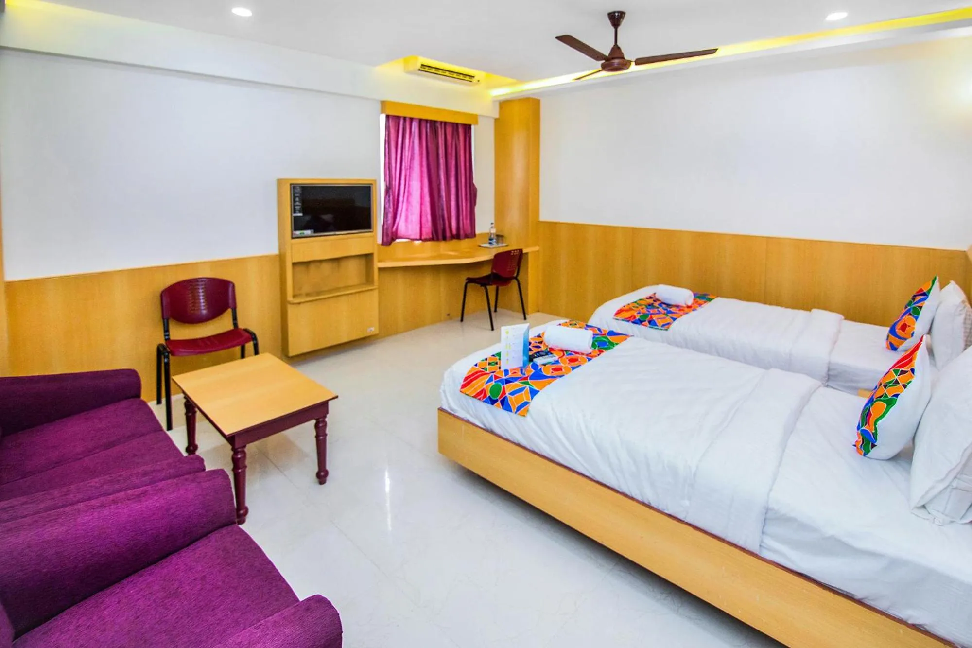 View (from property/room), Bed in FabExpress Picnic Plaza Mylapore