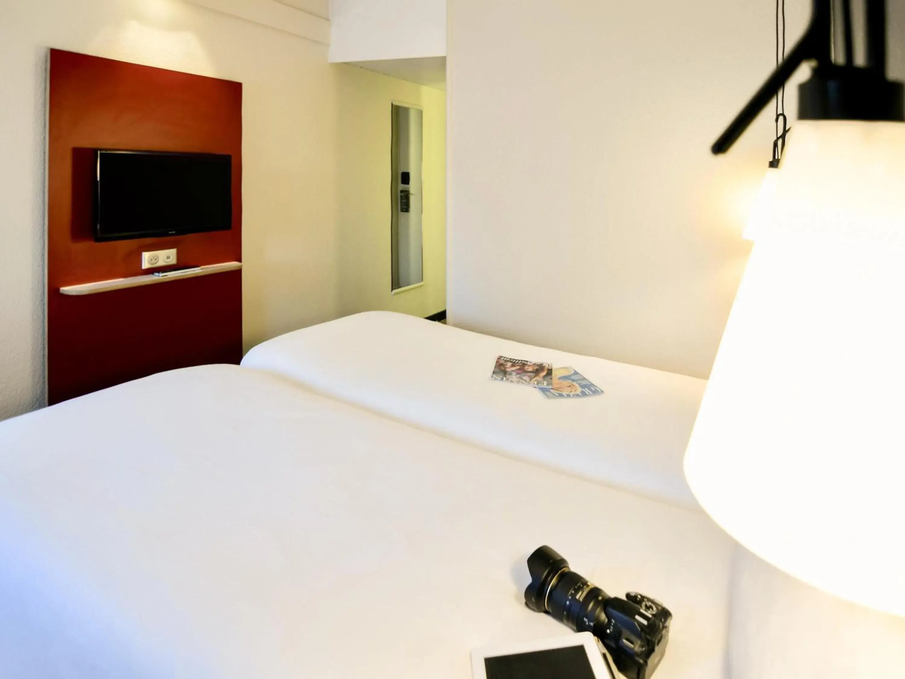 Standard Twin Room in Ibis Nantes la Beaujoire Parc Expo Standard Twin Room in Ibis Nantes la Beaujoire Parc Expo