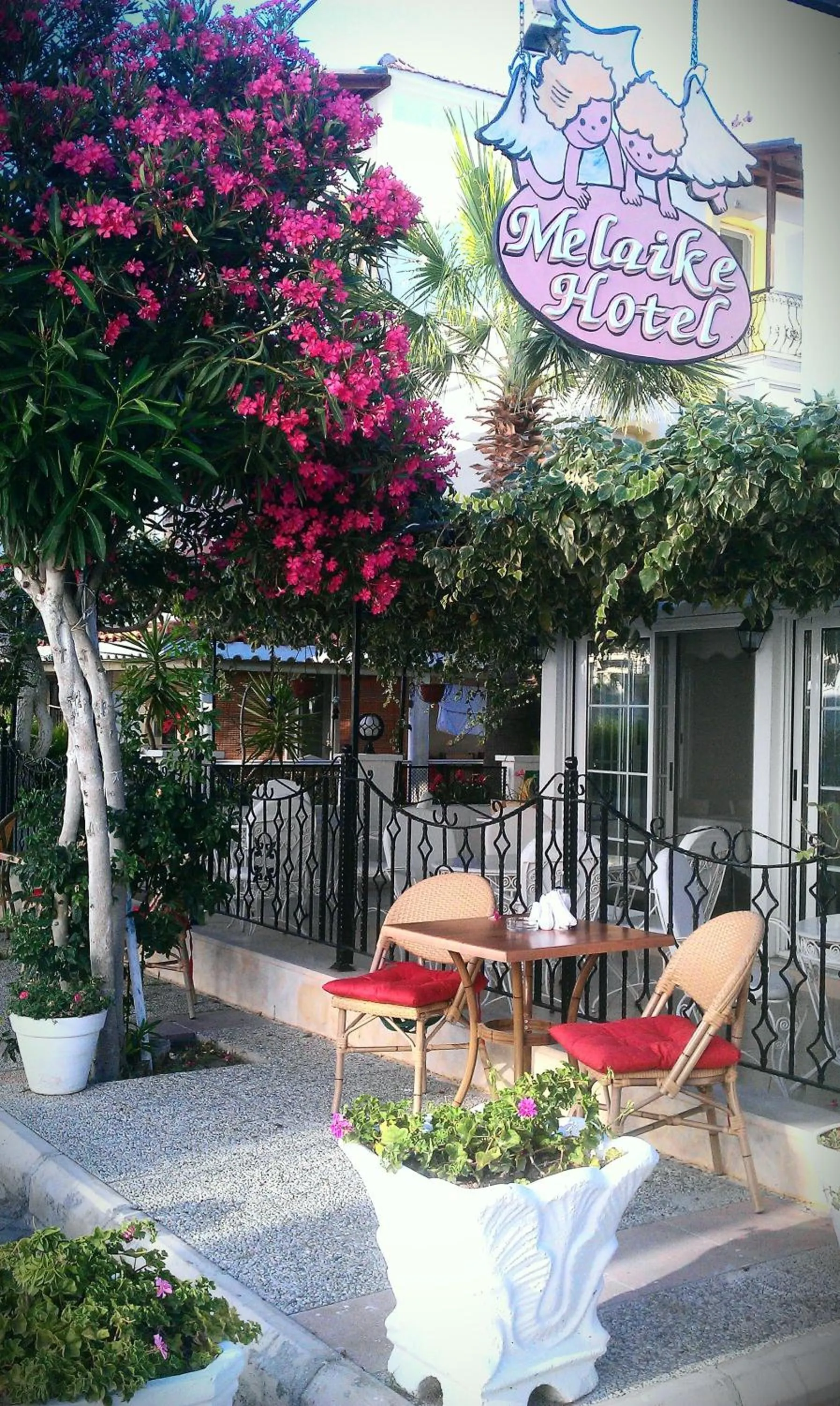 Decorative detail in Melaike Hotel