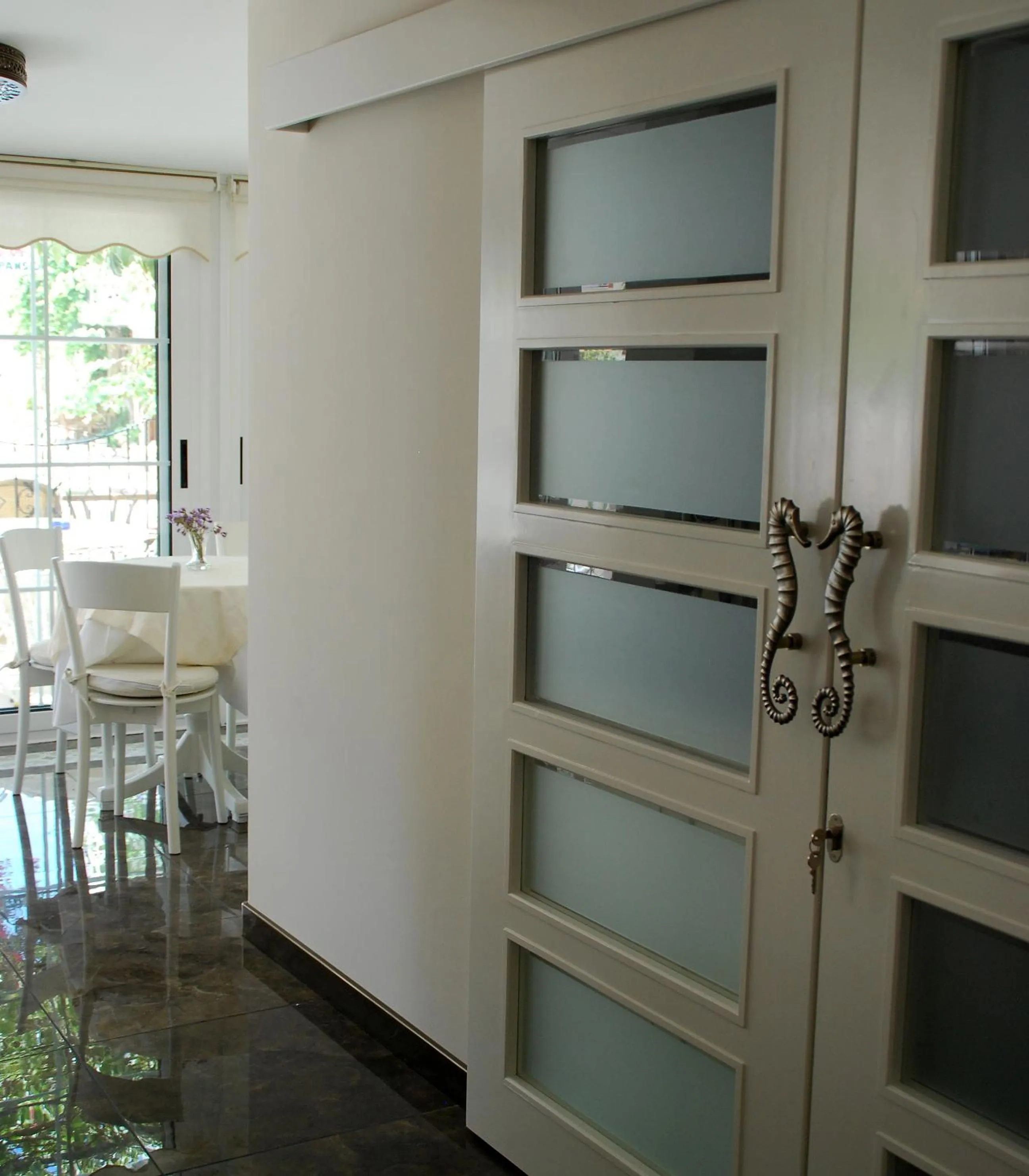 Decorative detail in Melaike Hotel