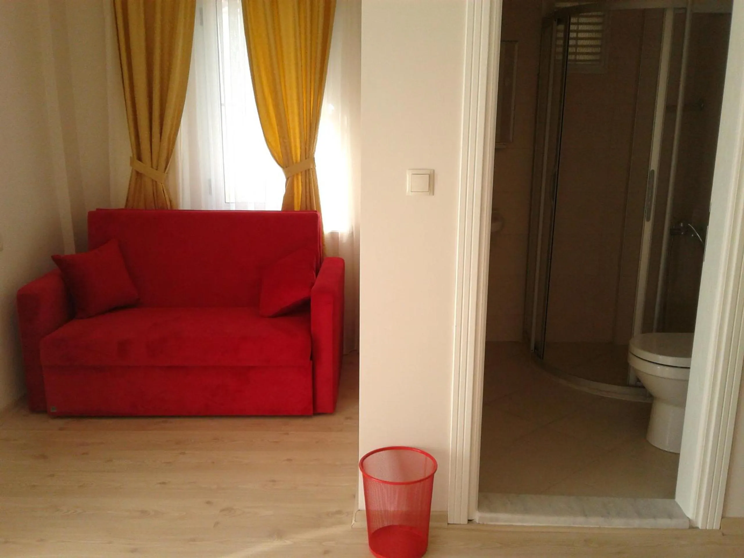 Bathroom in Melaike Hotel