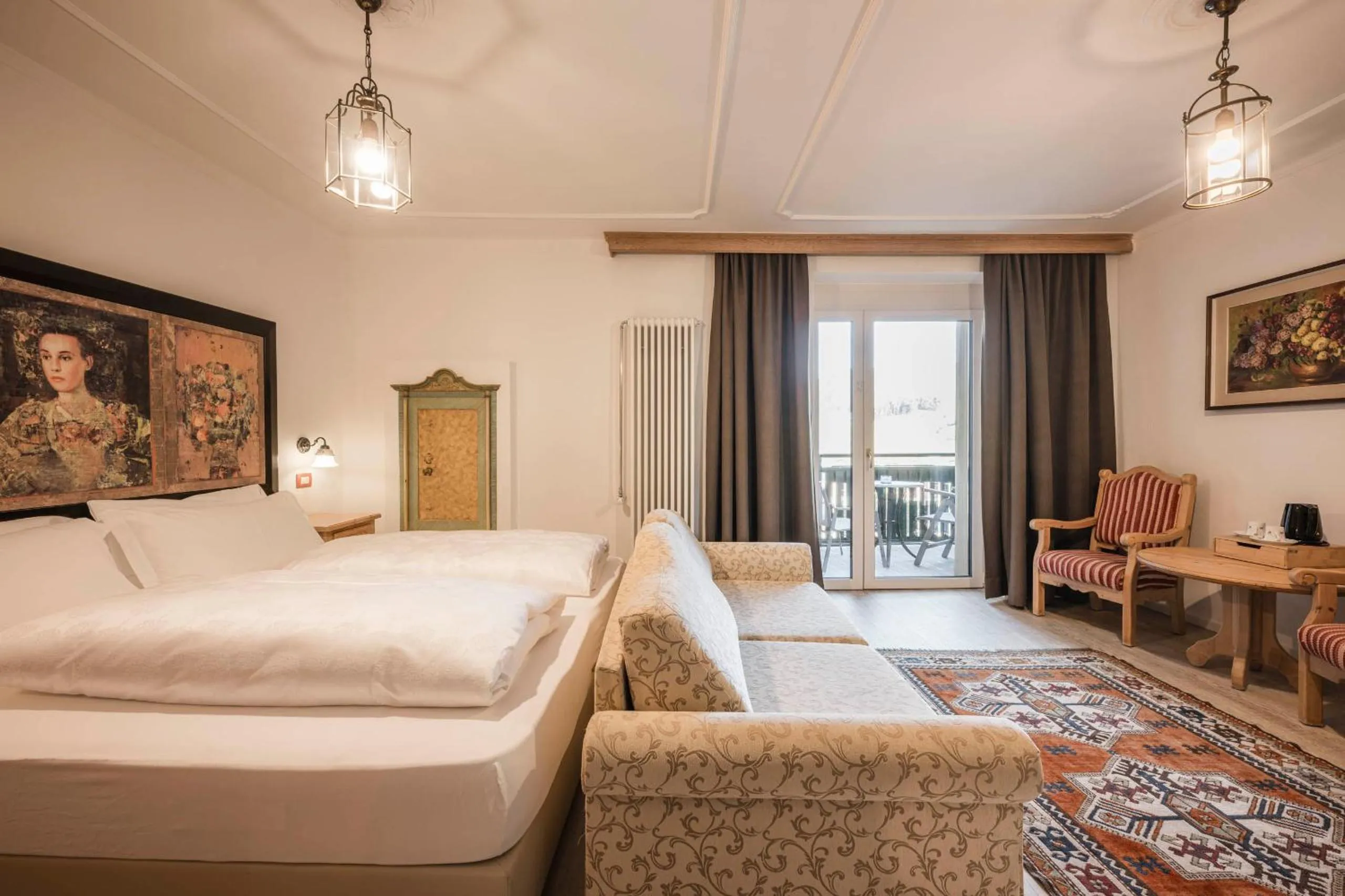 Photo of the whole room, Bed in Hotel Cavallino D'Oro Bed&Breakfast