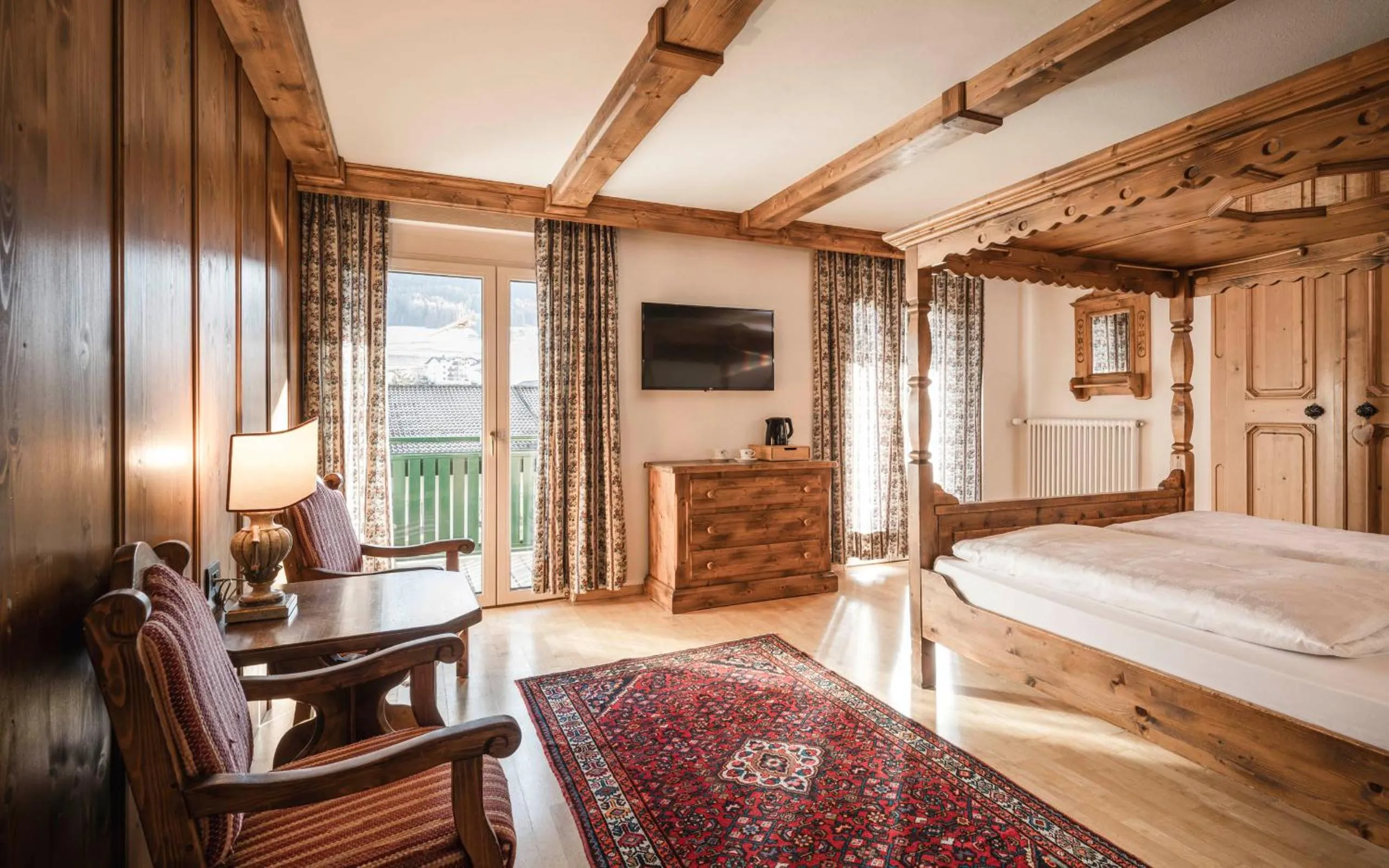 Photo of the whole room, Bed in Hotel Cavallino D'Oro Bed&Breakfast