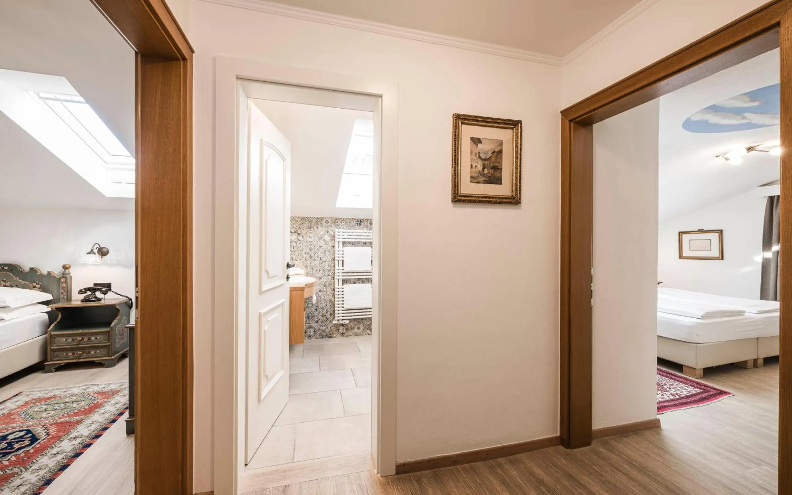 Photo of the whole room, Bed in Hotel Cavallino D'Oro Bed&Breakfast