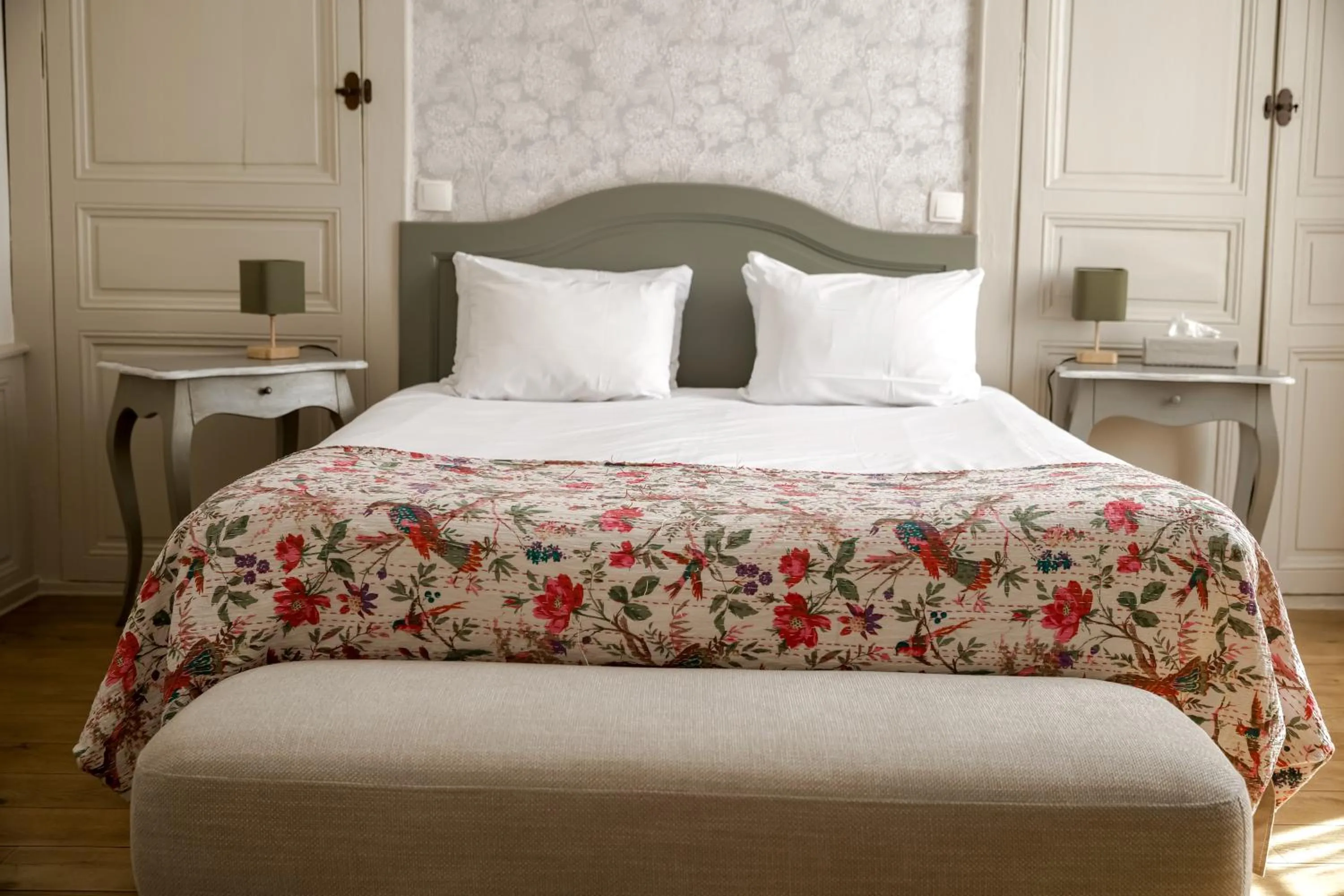 Bed in Hôtel de Biencourt