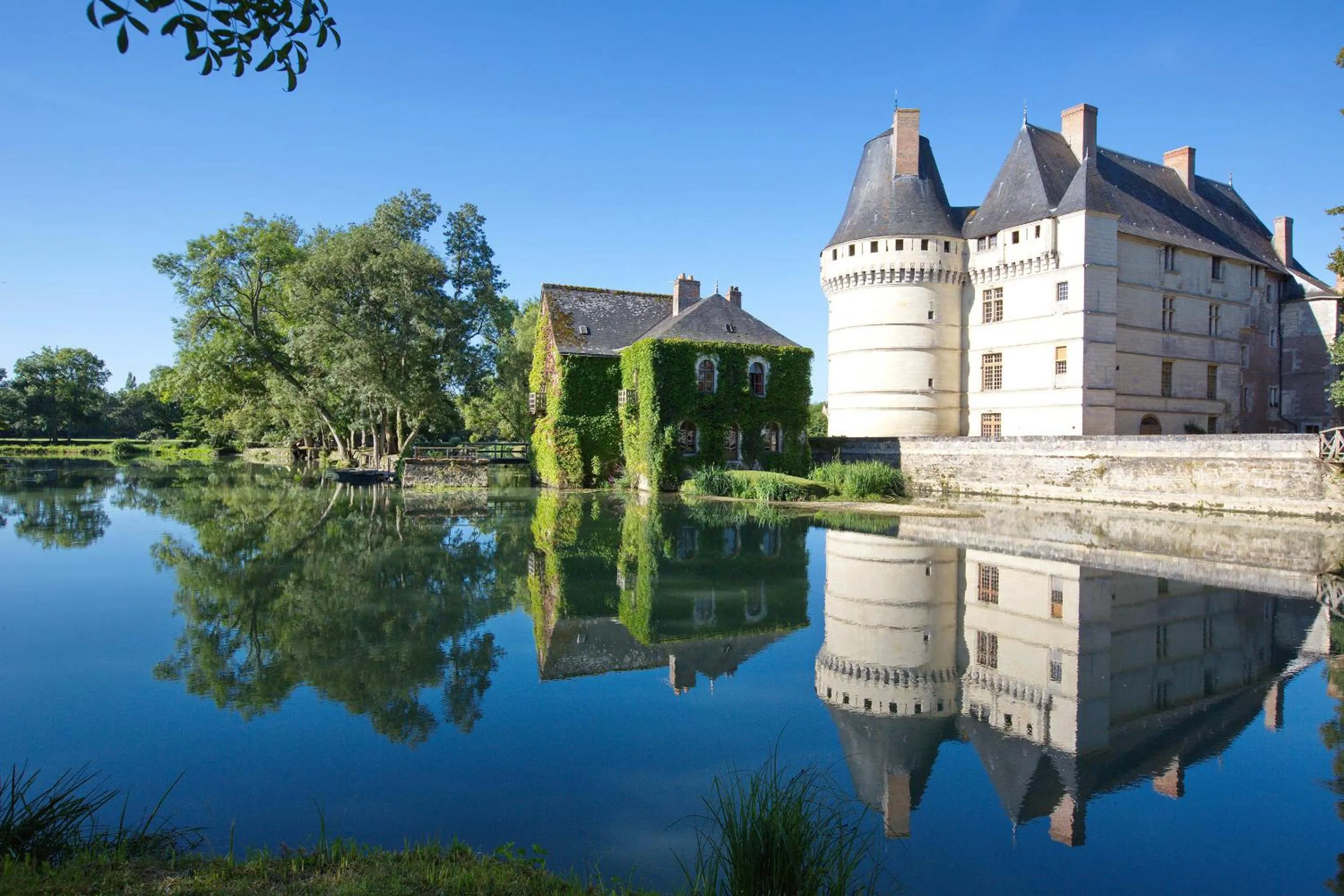 Activities in Hôtel de Biencourt