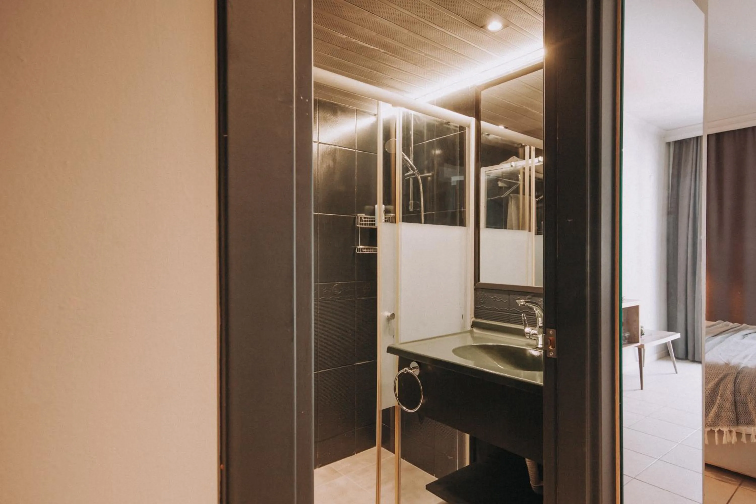 Bathroom, Bed in Cook's Club Alanya - Adult Only 12