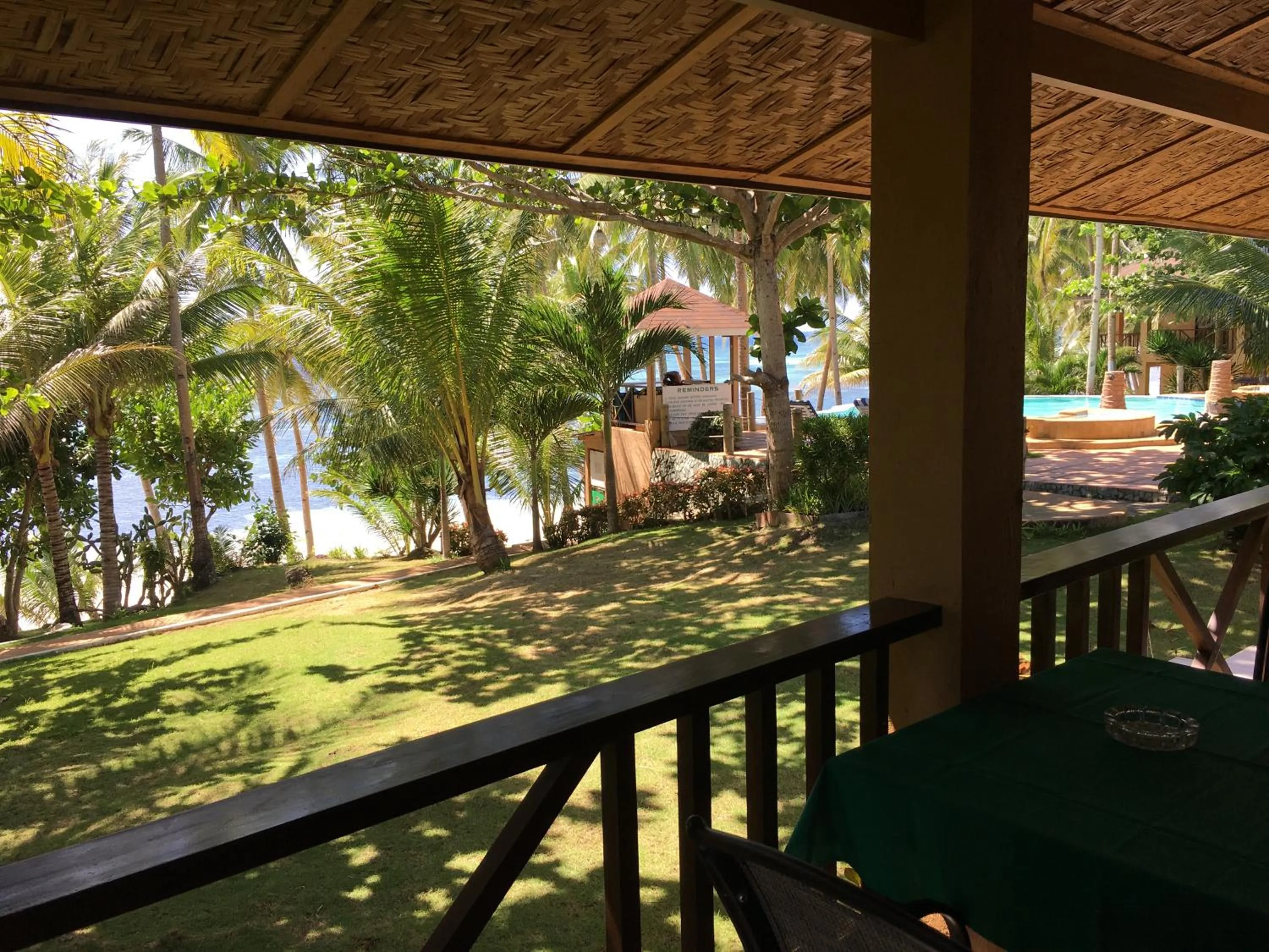 Garden view in Anda White Beach Resort