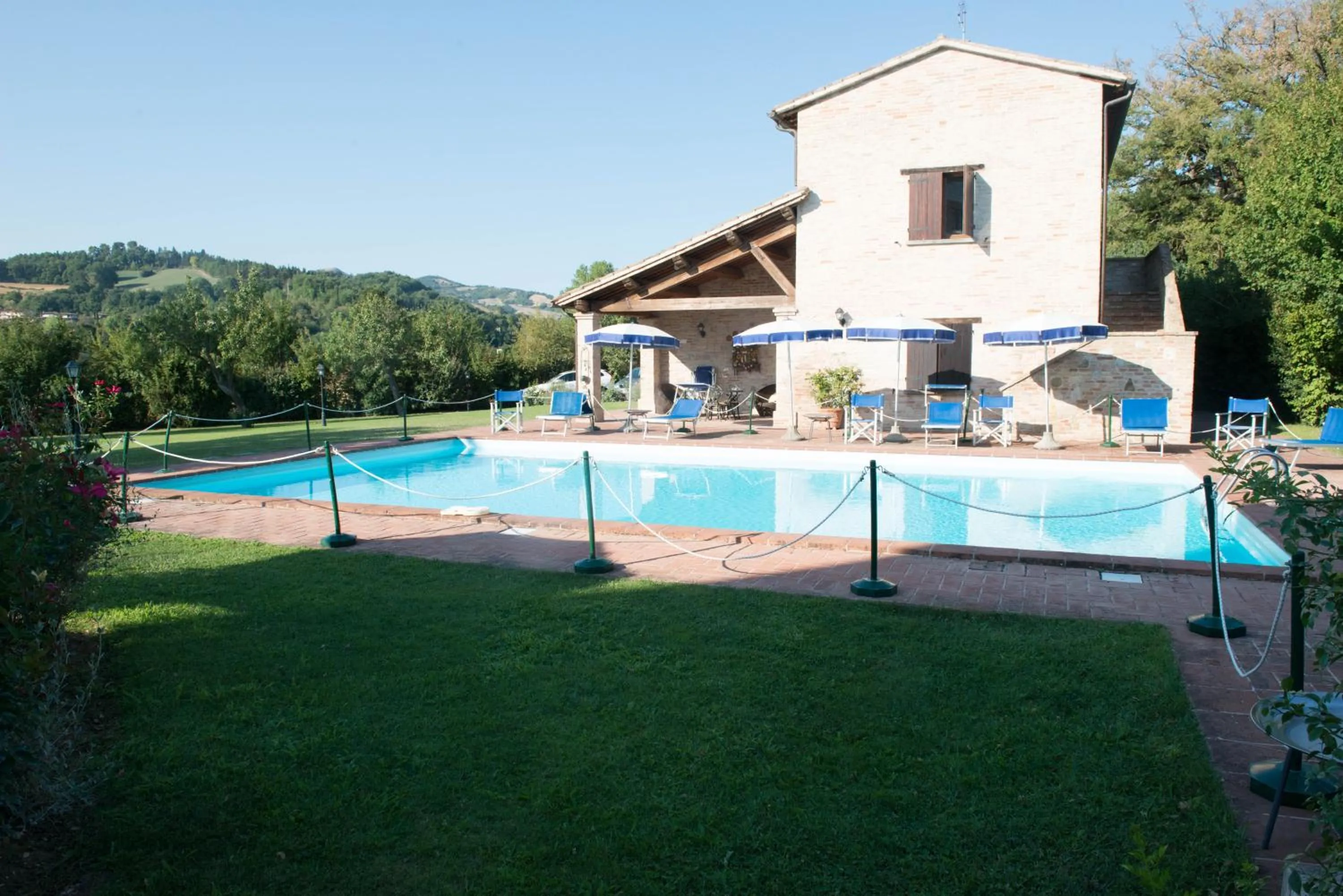 Swimming pool in Parco Ducale Country House