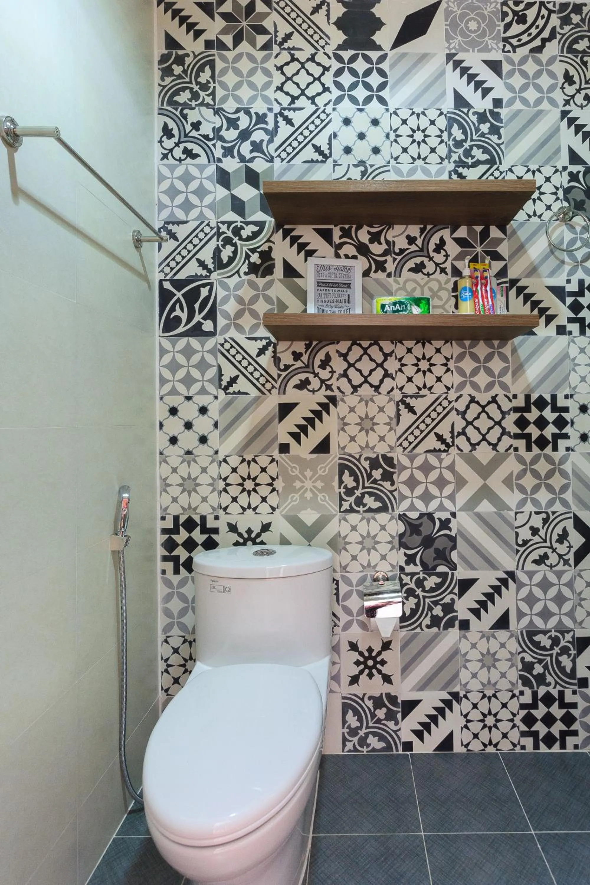 Toilet in Home Peace Home - District 1