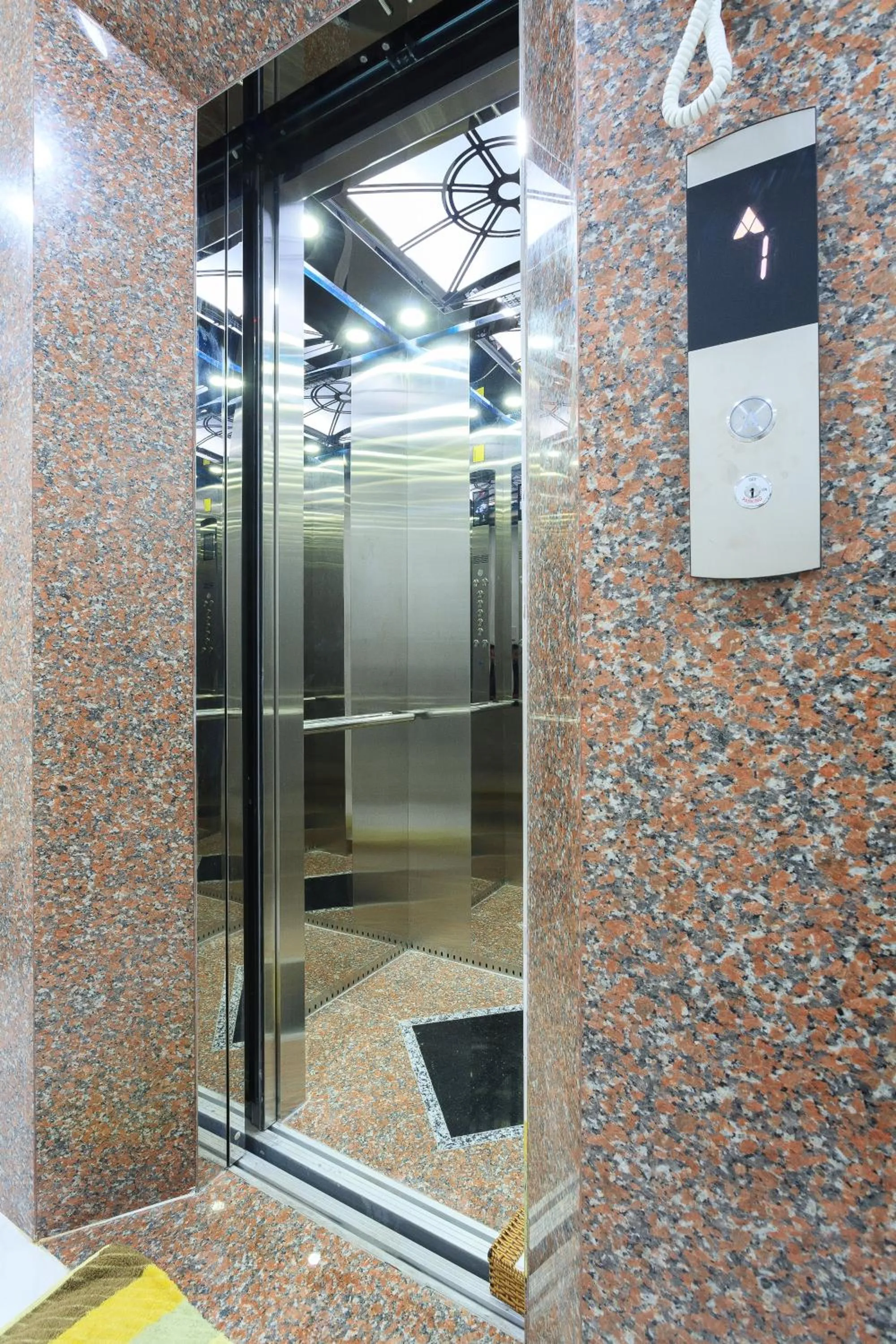 Lobby or reception in Home Peace Home - District 1