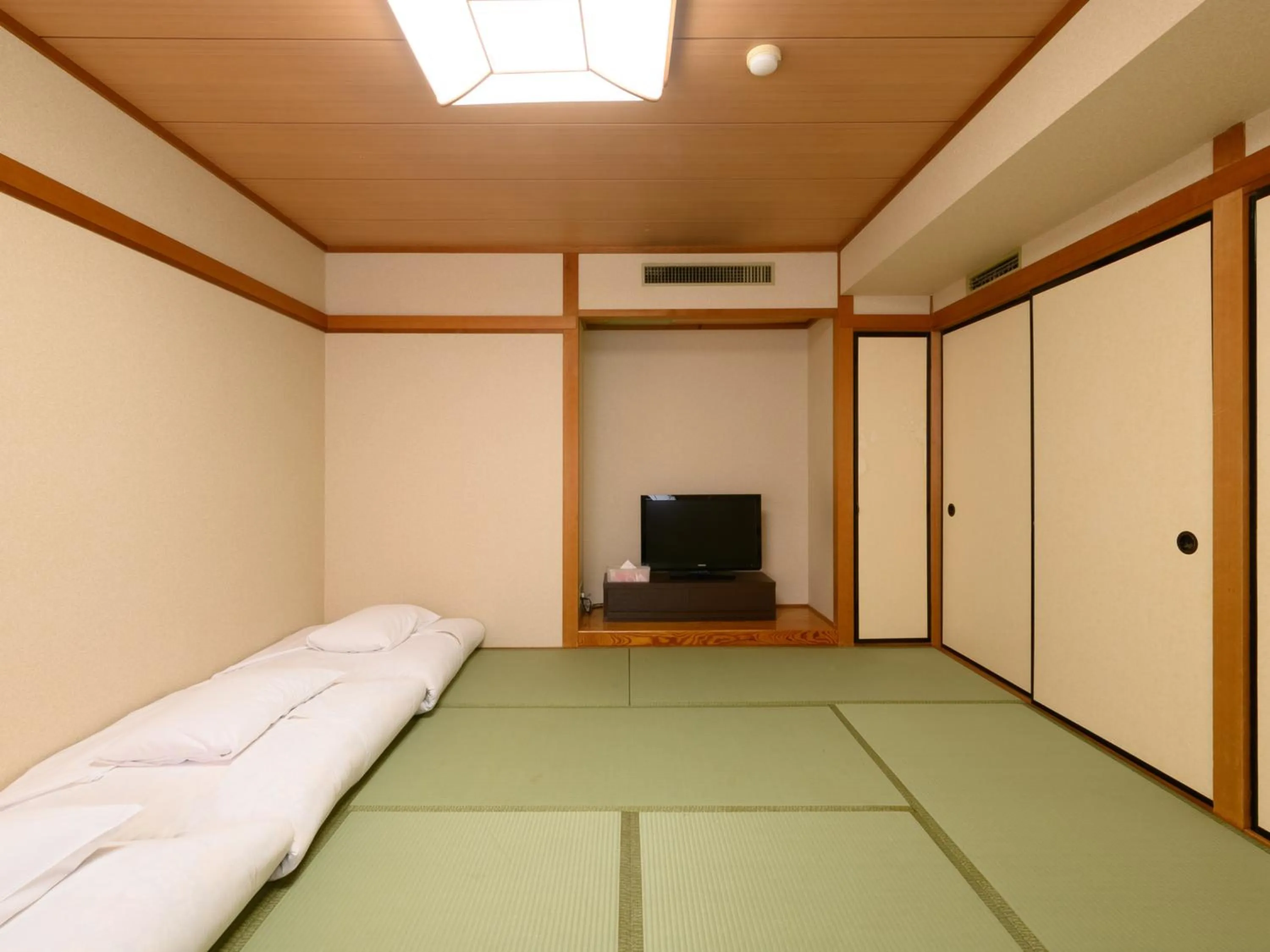 Photo of the whole room, Bed in Sabae City Hotel