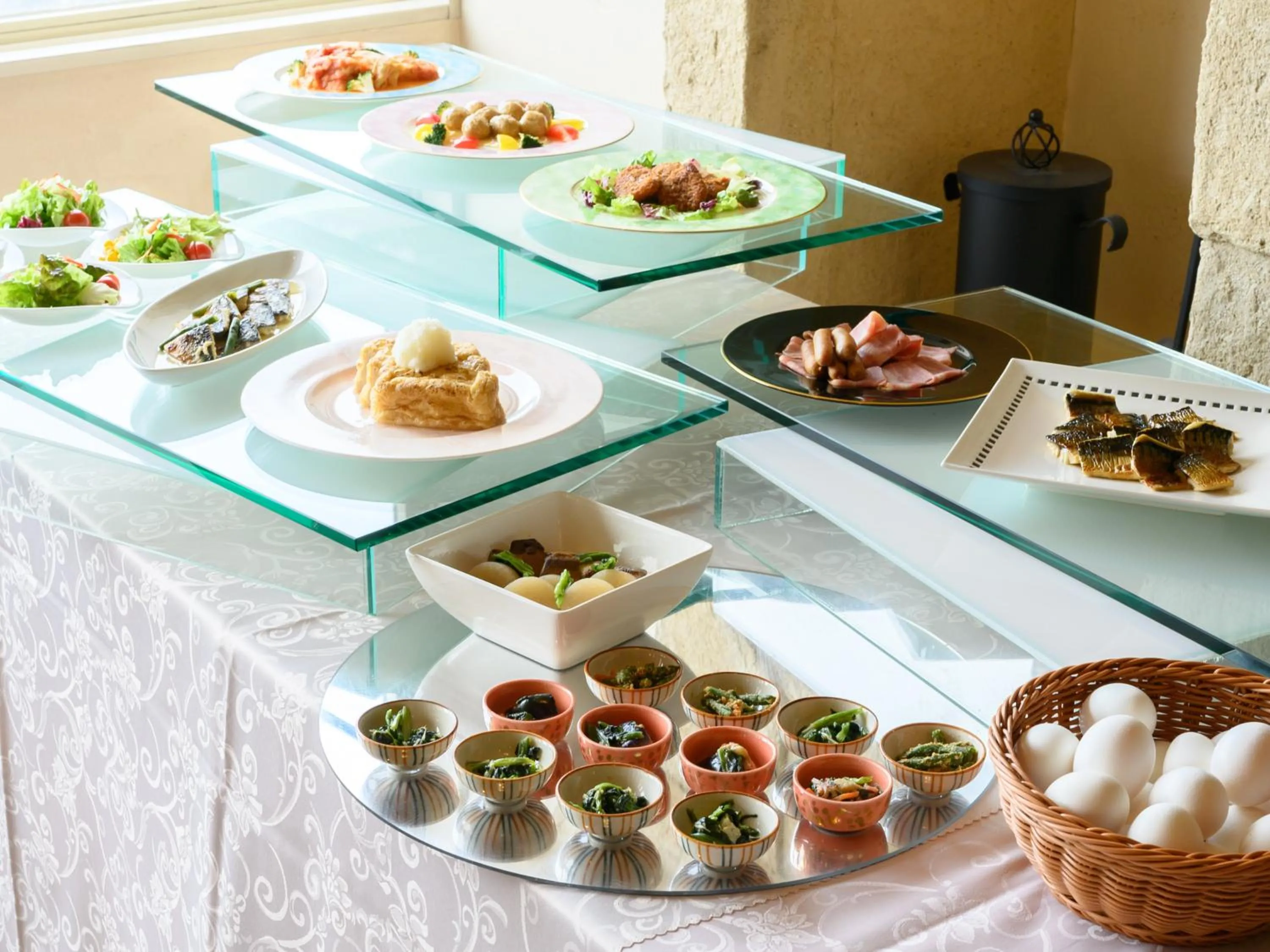 Buffet breakfast in Sabae City Hotel