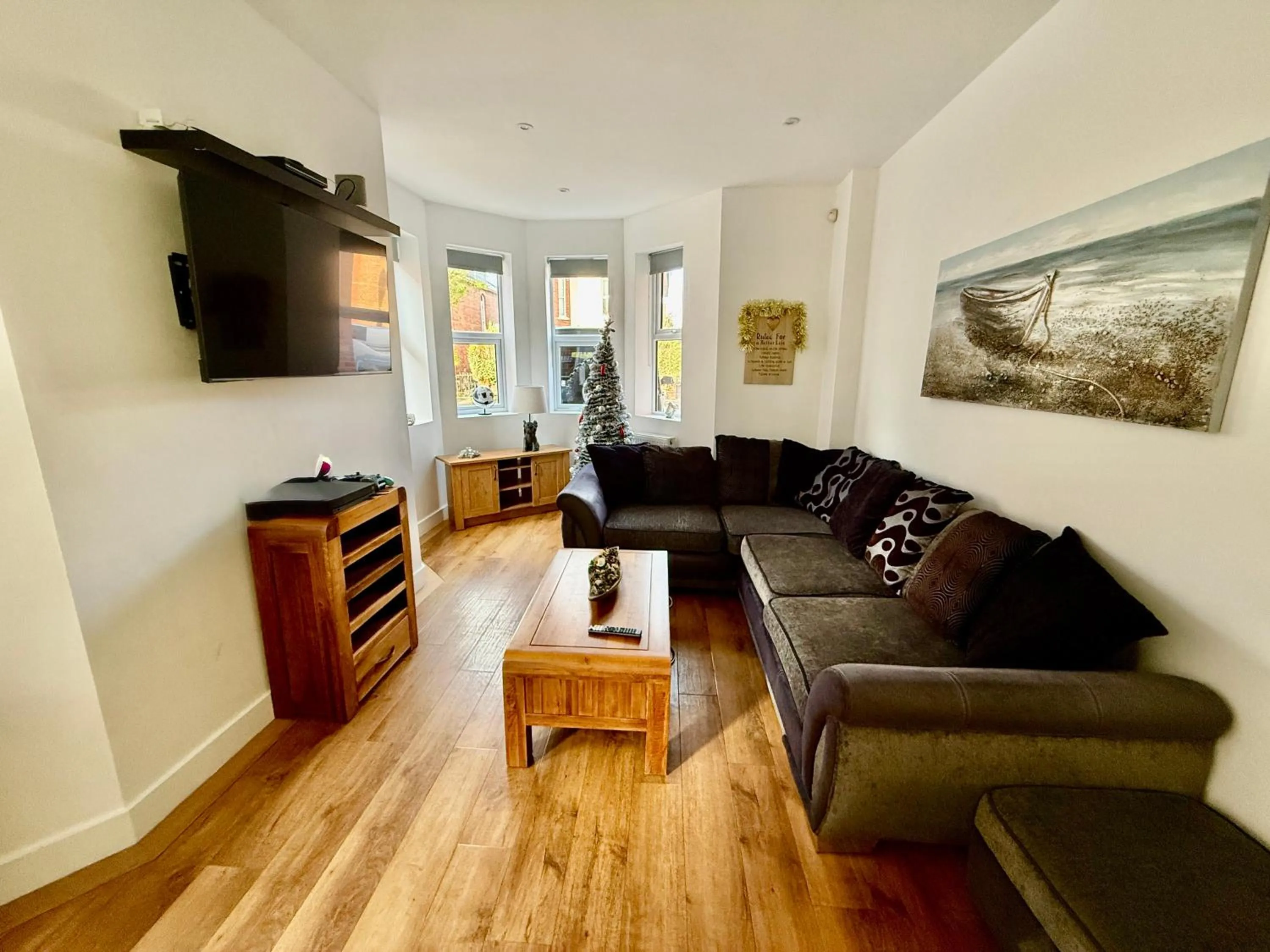 Holiday Home Hot Tub & Sauna