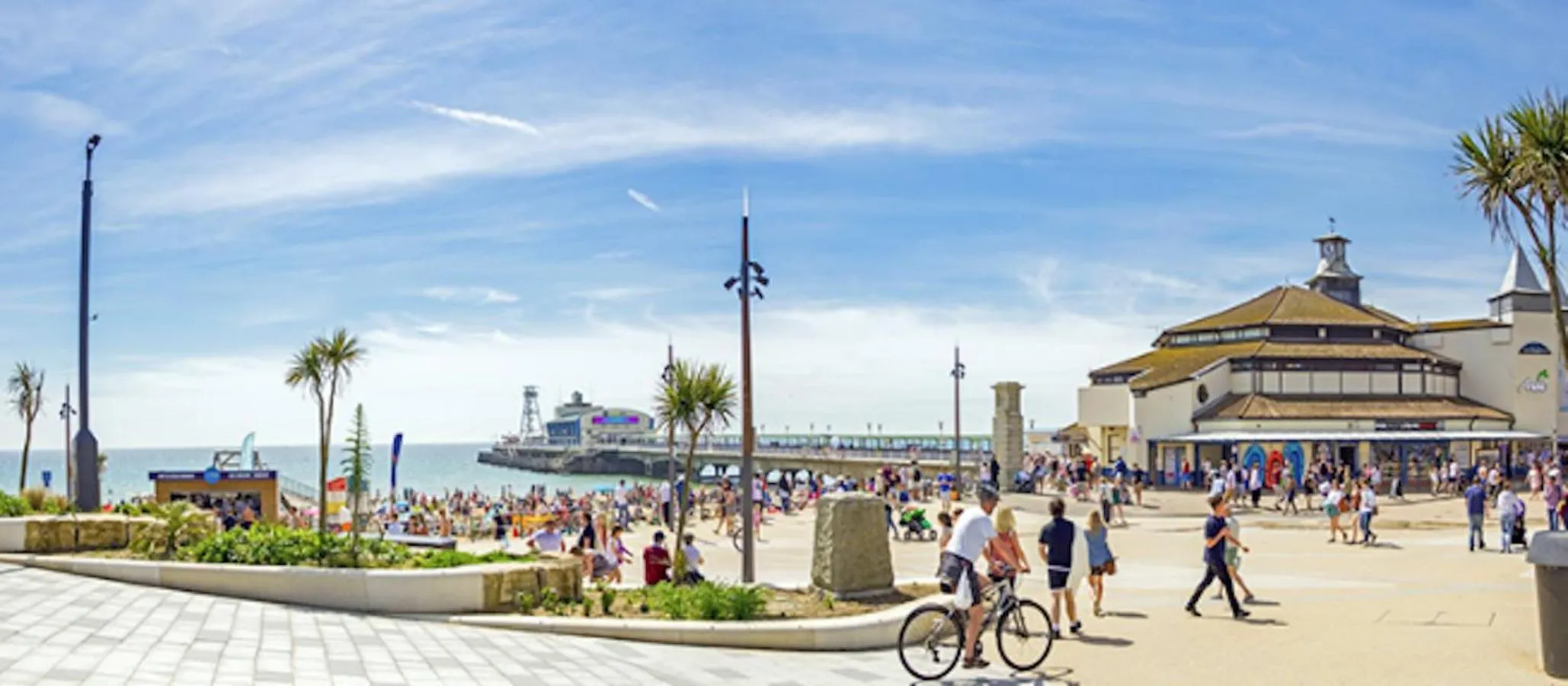 Restaurant/places to eat in Holiday Home Hot Tub & Sauna