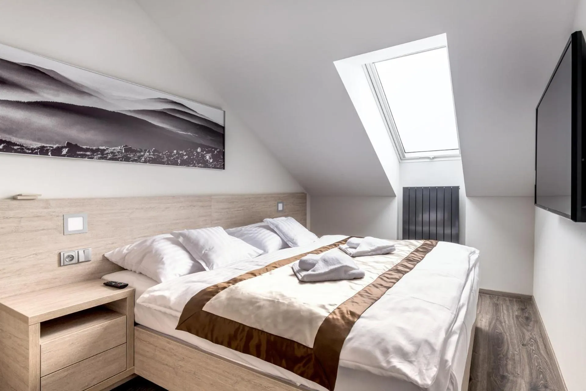 Bedroom, Bed in HOTEL PECR DEEP