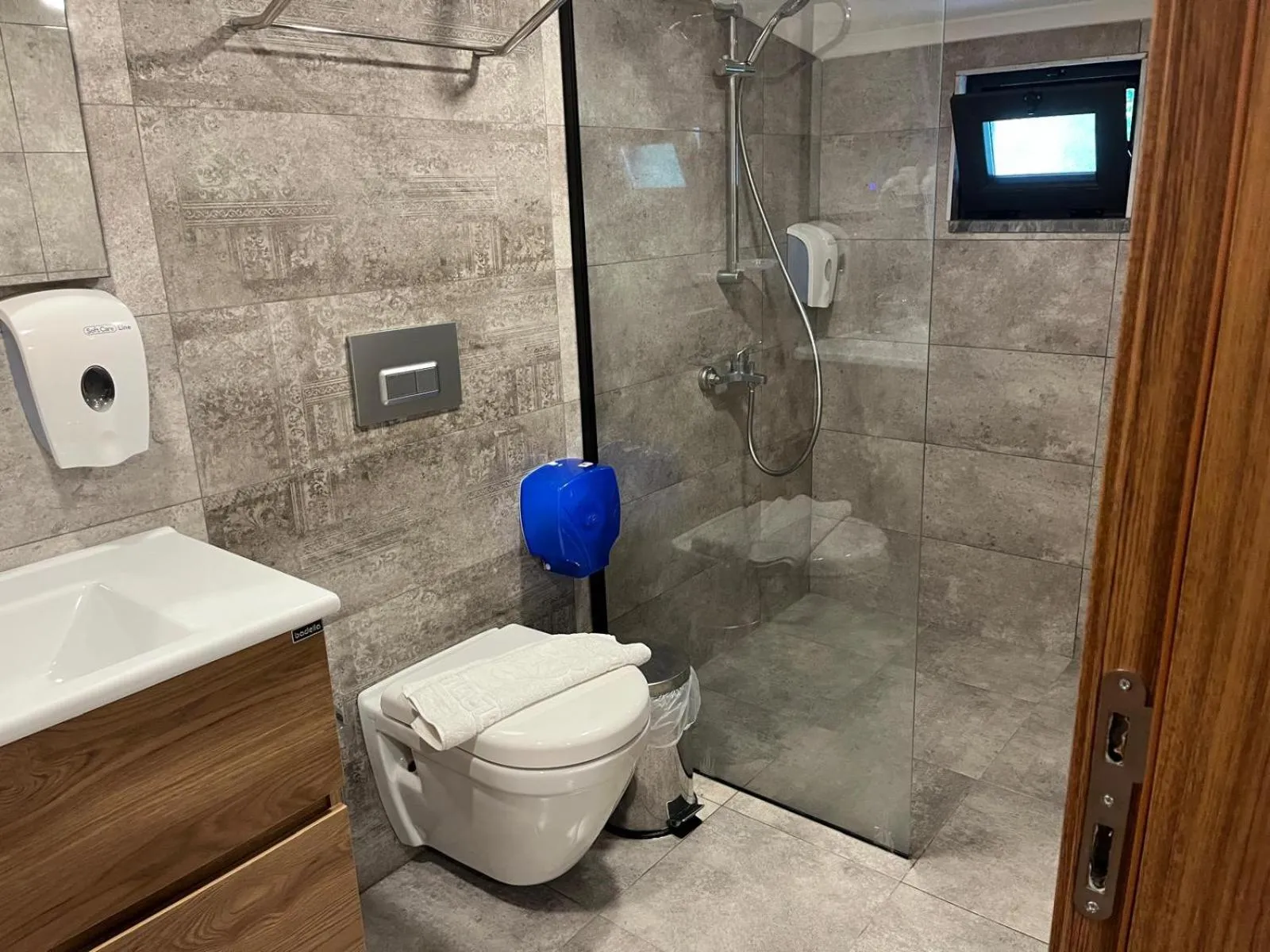 Bathroom in Hotel Riverside