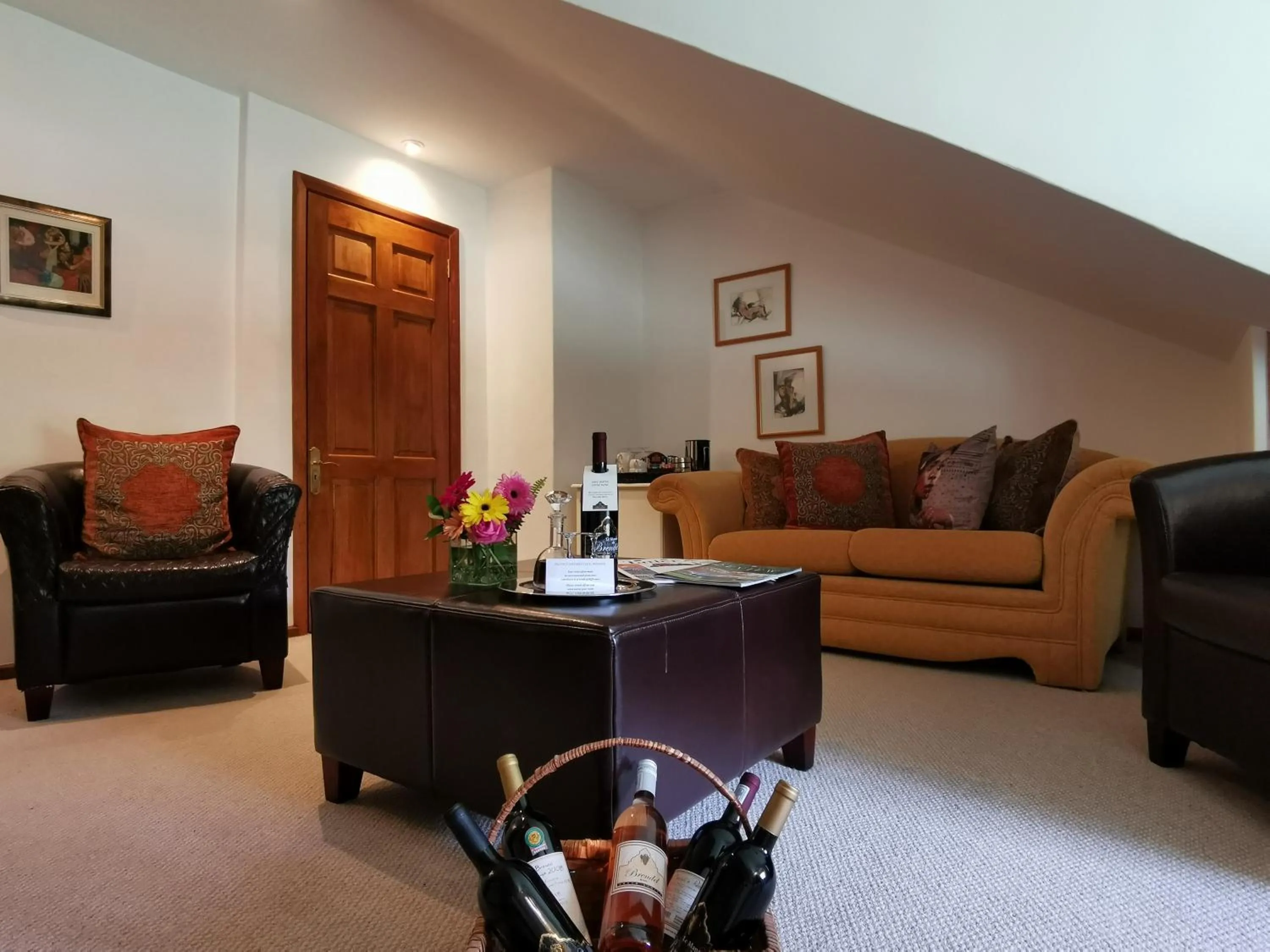 Coffee/tea facilities in Le Manoir de Brendel