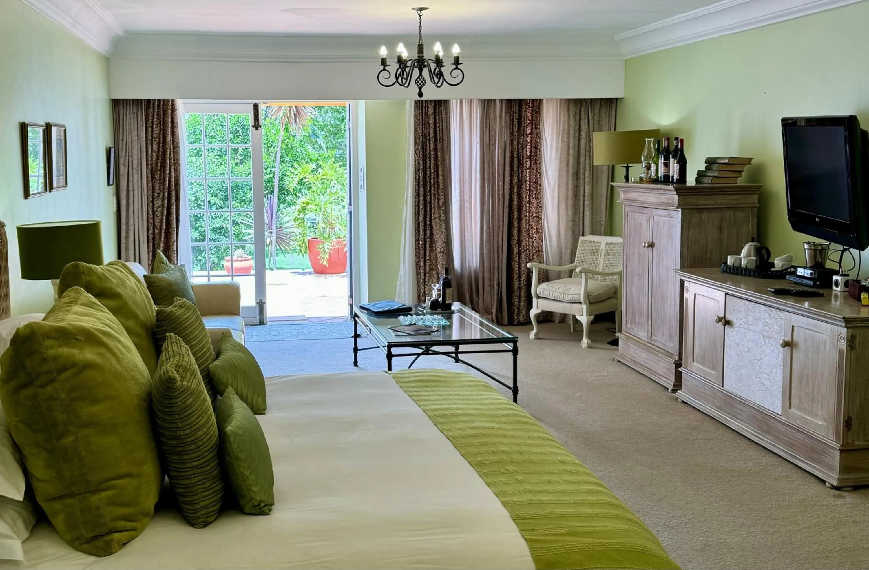 Bed in Le Manoir de Brendel