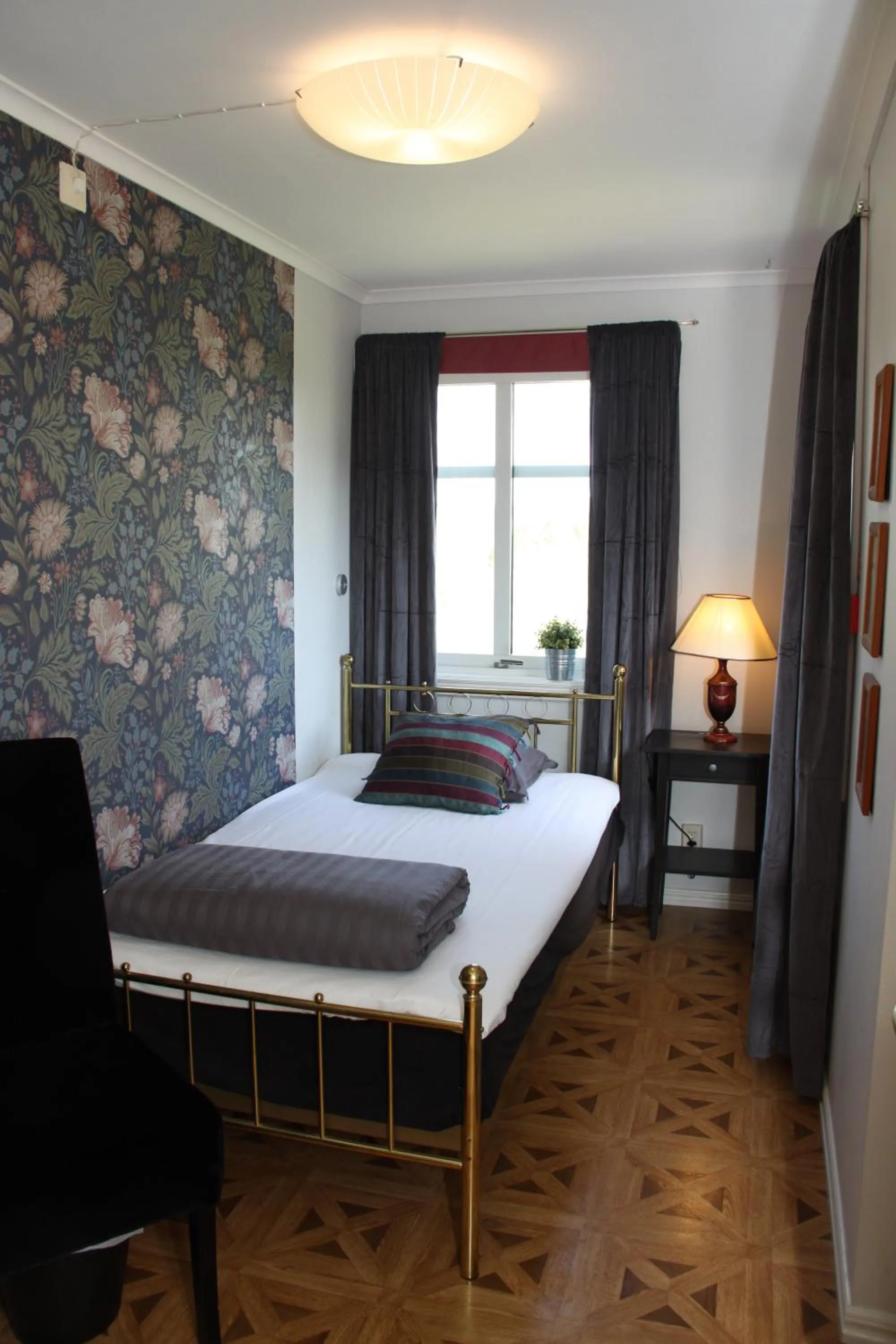 Bed in Älgbergets Bed & Breakfast