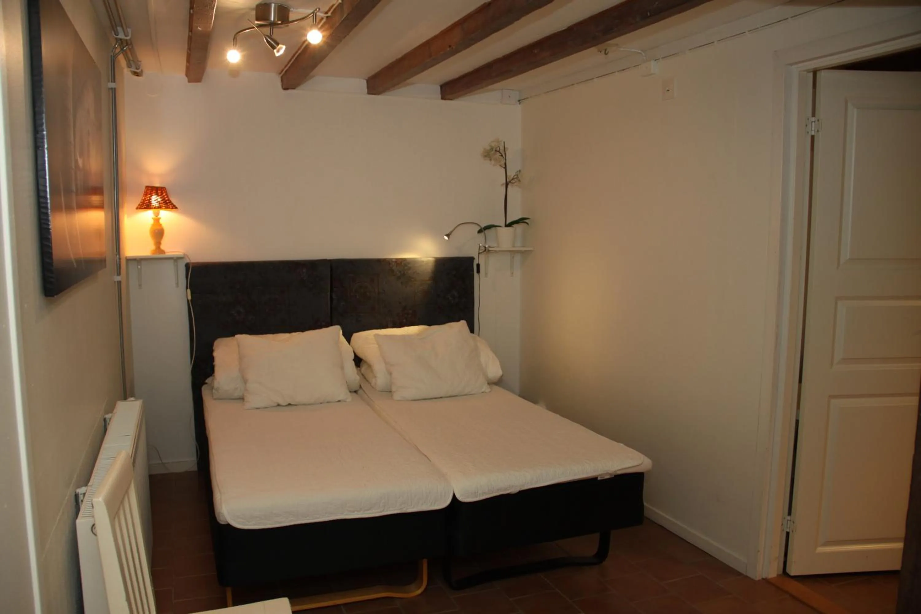 Bed in Älgbergets Bed & Breakfast