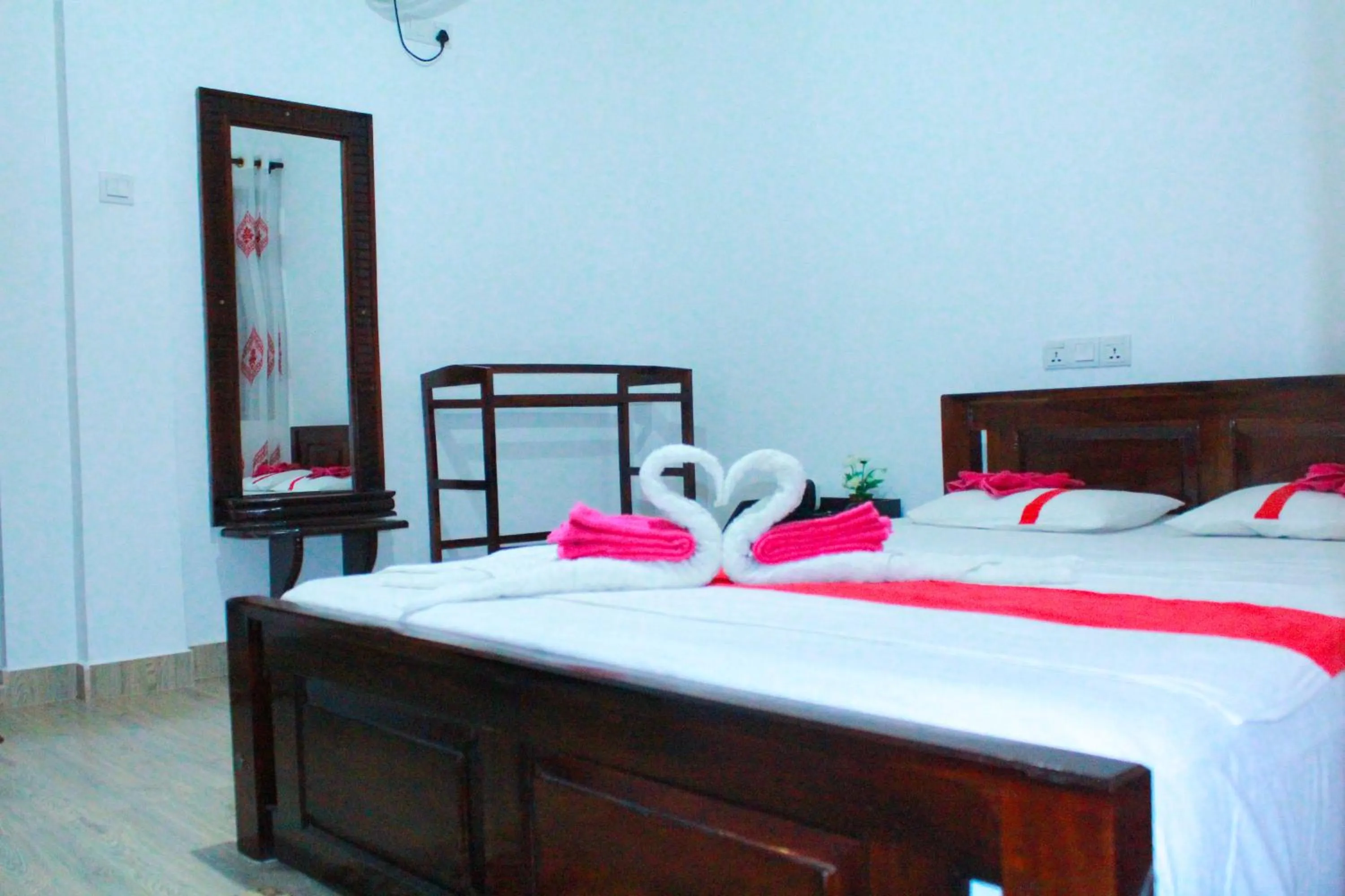 Bed in Lavender Home Yala Safari