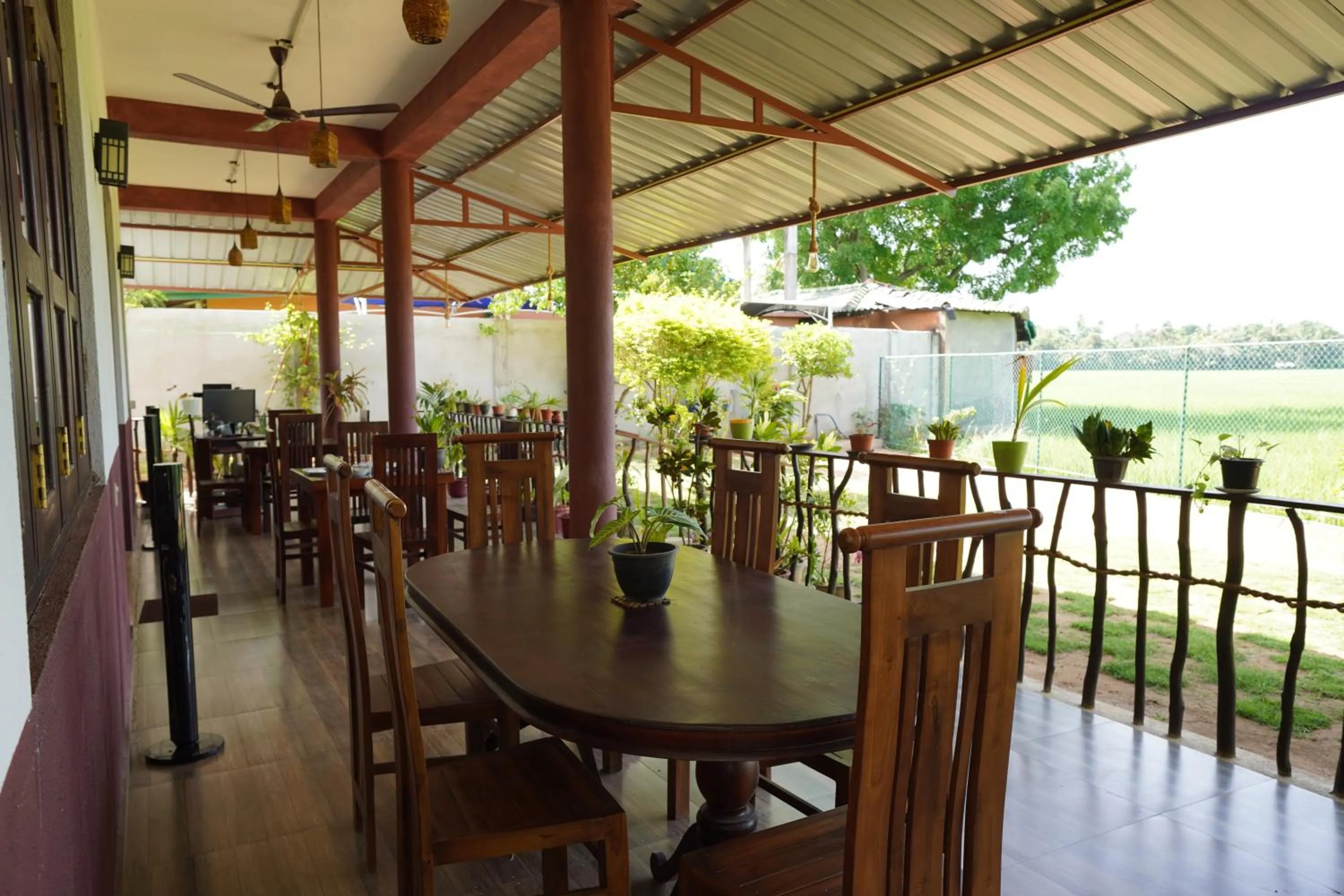 Lavender Home Yala Safari