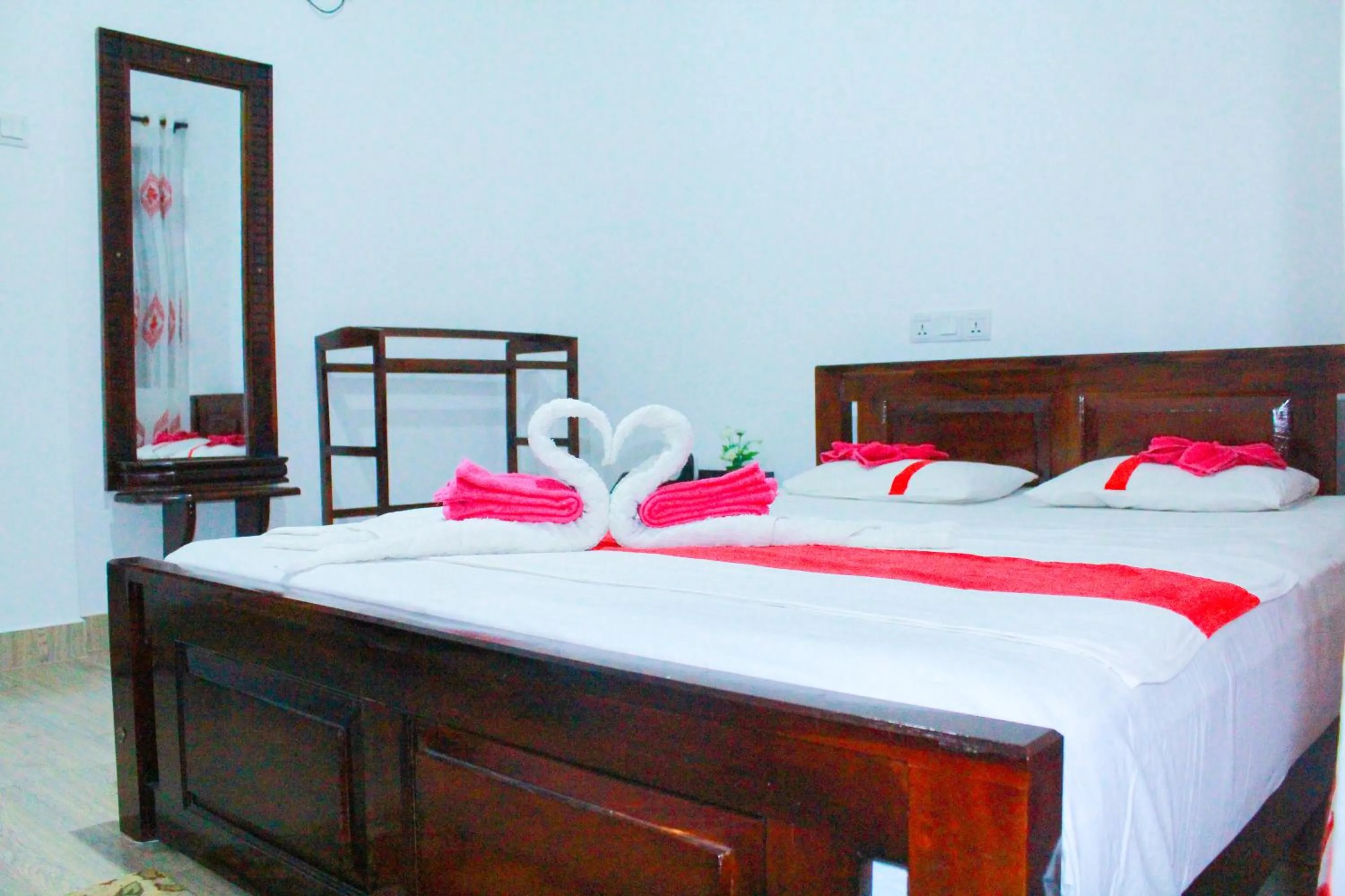 Bed in Lavender Home Yala Safari