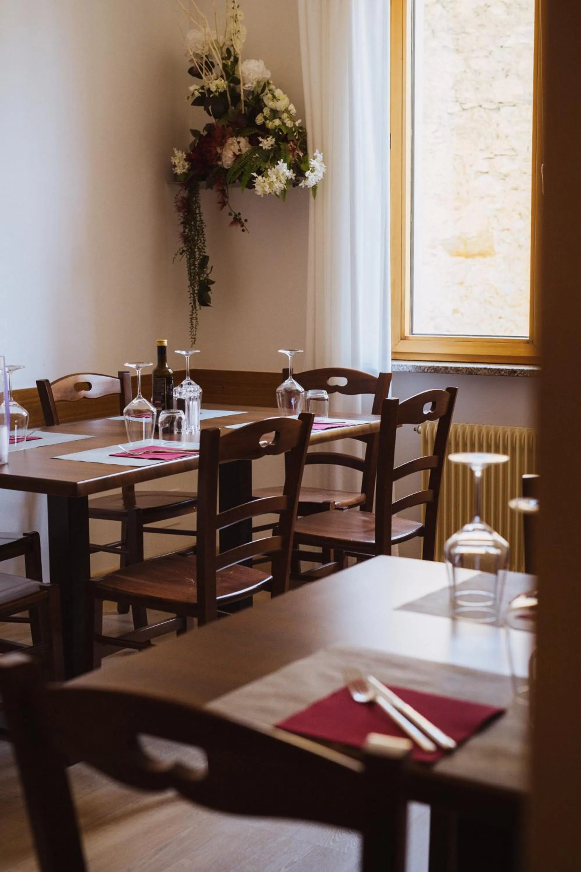 Restaurant/places to eat in Albergo Montenegro