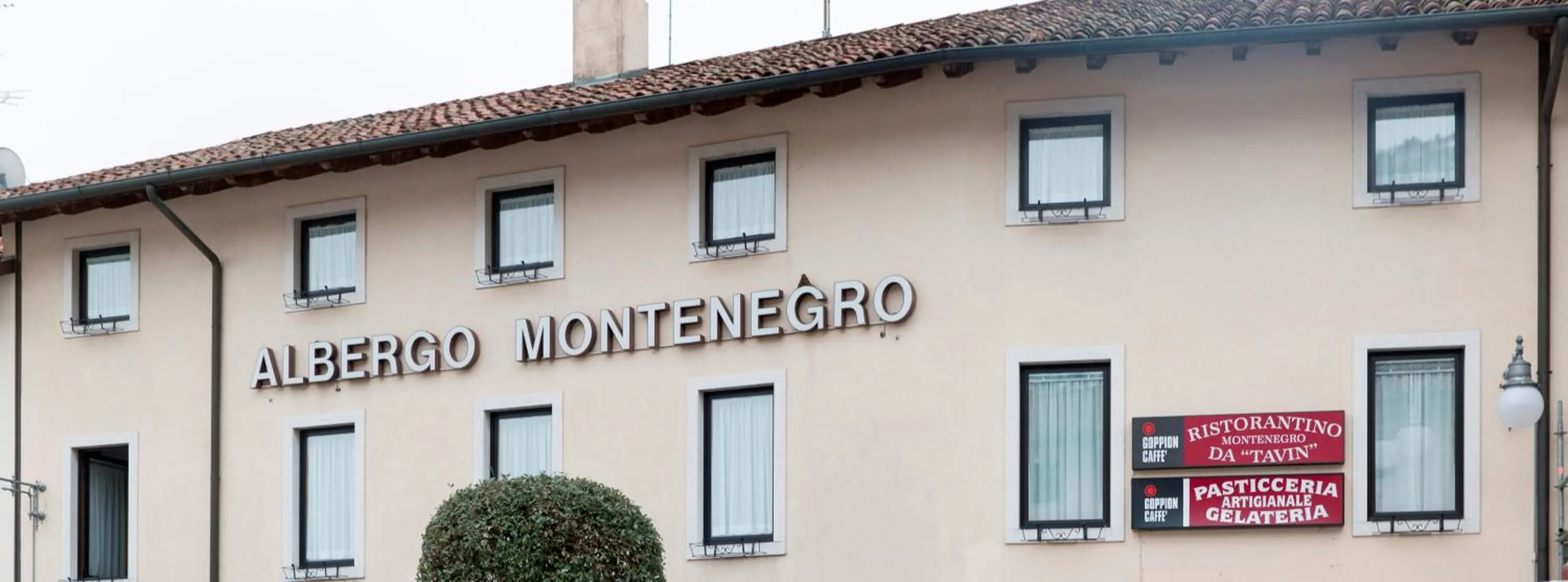 Property logo or sign in Albergo Montenegro