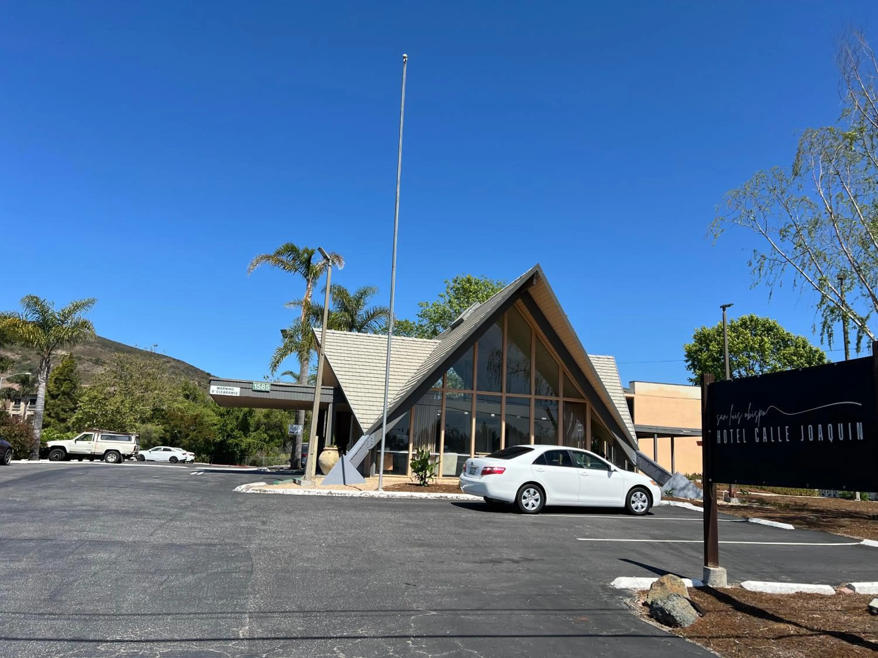 Property building in Hotel Calle Joaquin - San Luis Obispo