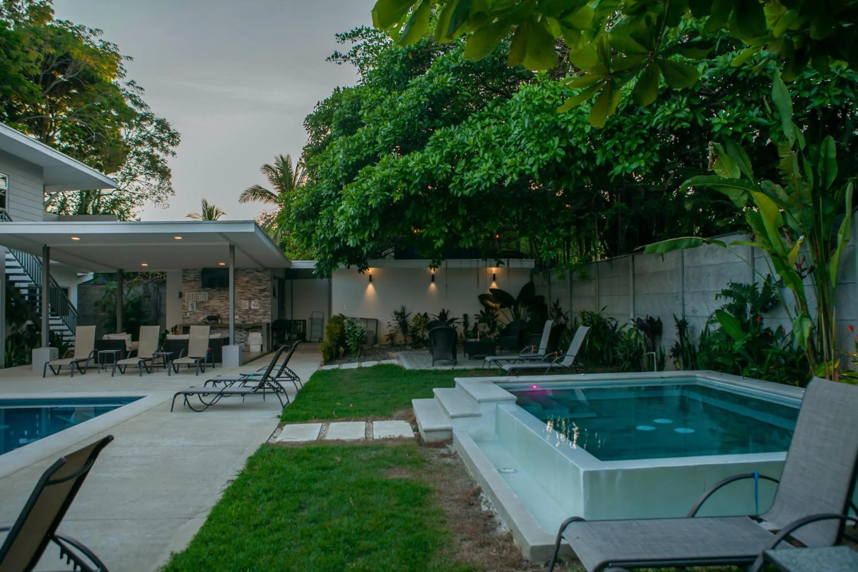 Swimming pool in Uvita Paradise