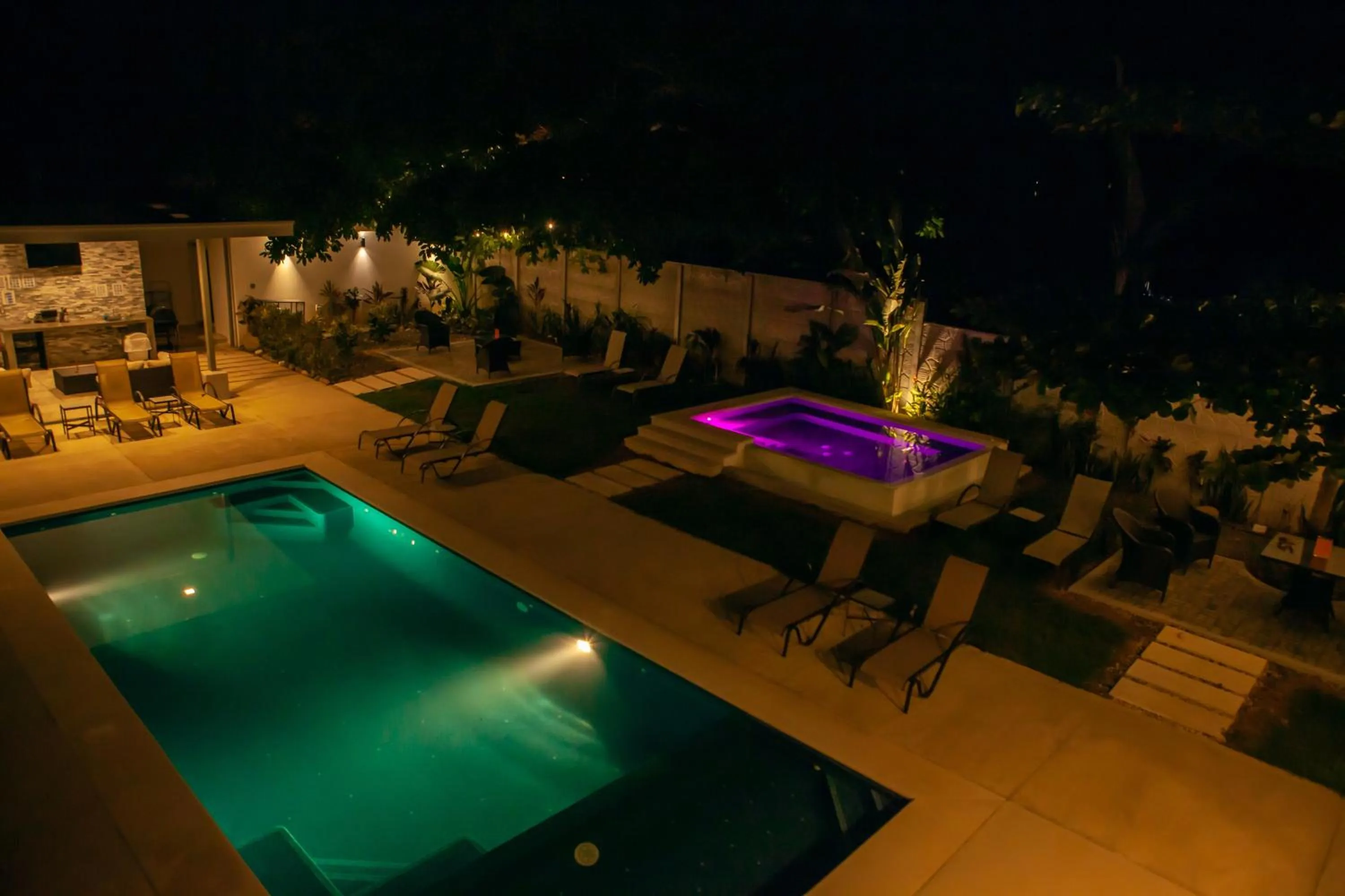 Swimming pool in Uvita Paradise