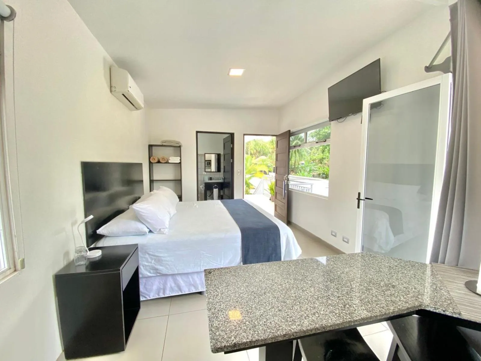 Bed in Uvita Paradise