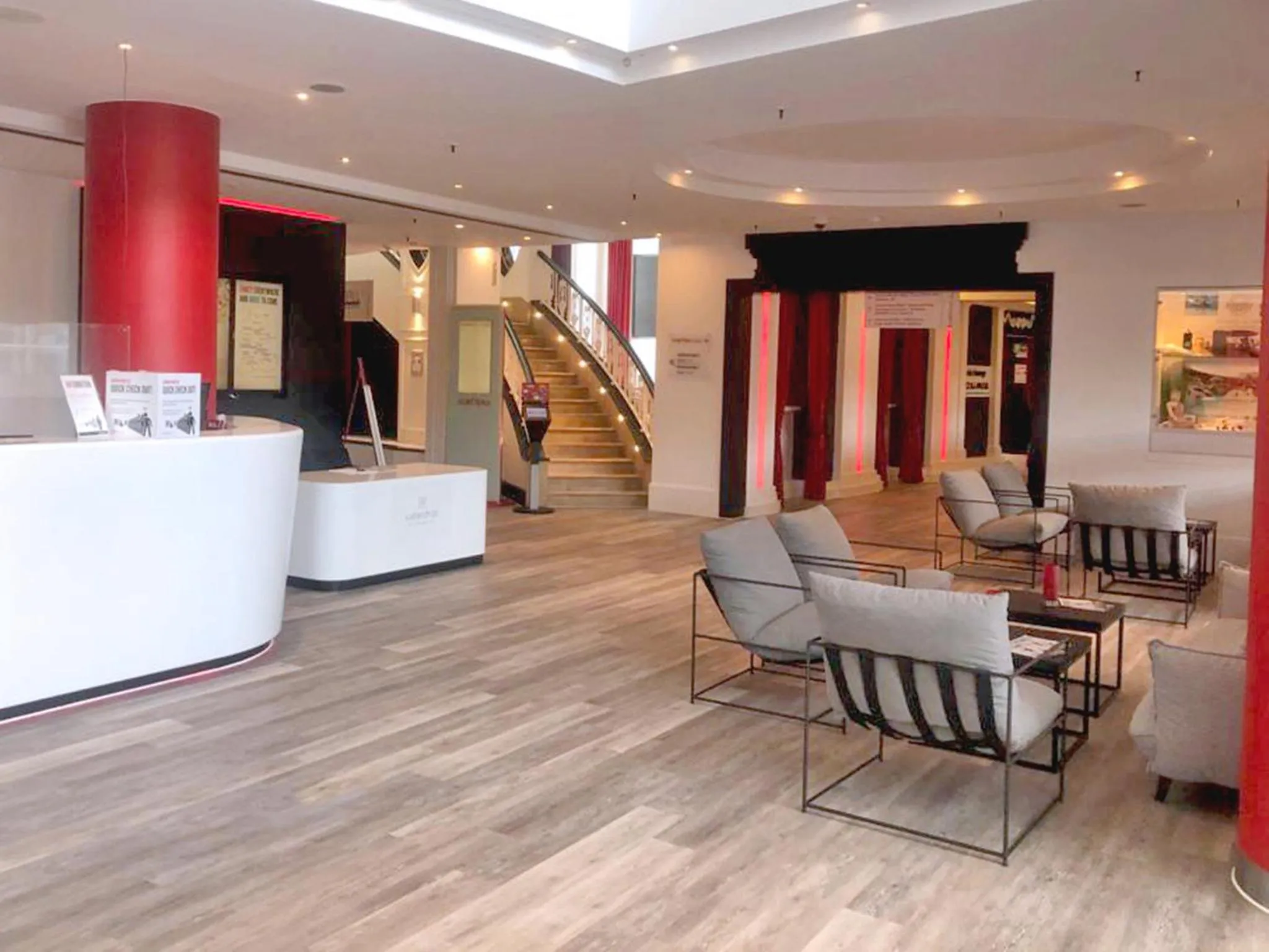 Lobby or reception in DORMERO Hotel Stuttgart