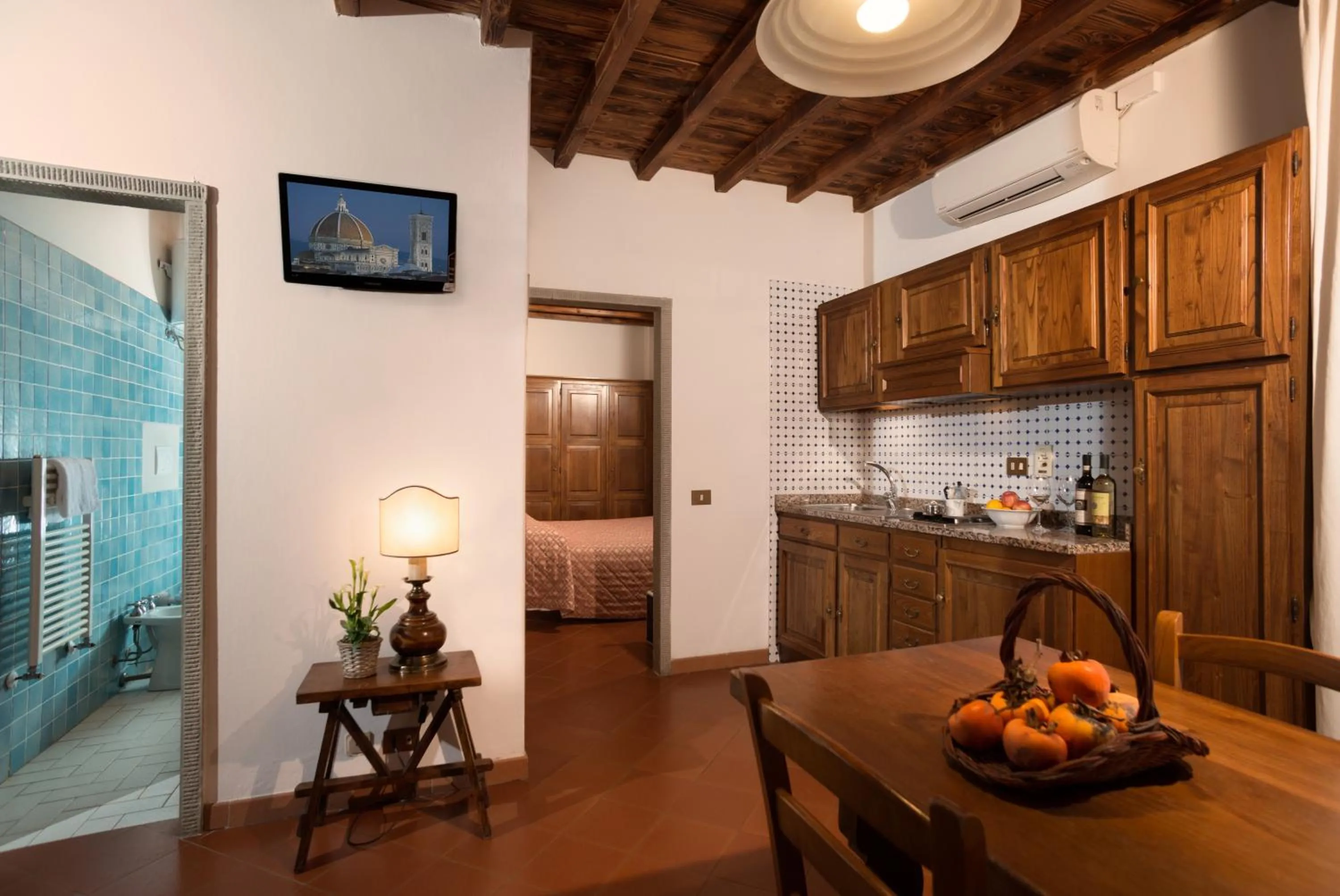 Kitchen or kitchenette in La Piazza di San Donato