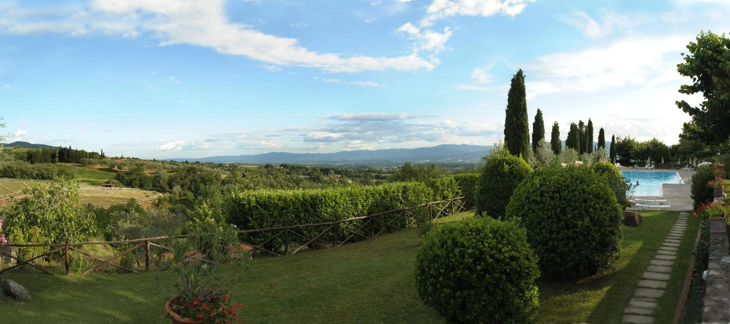 Bird's eye view in La Piazza di San Donato