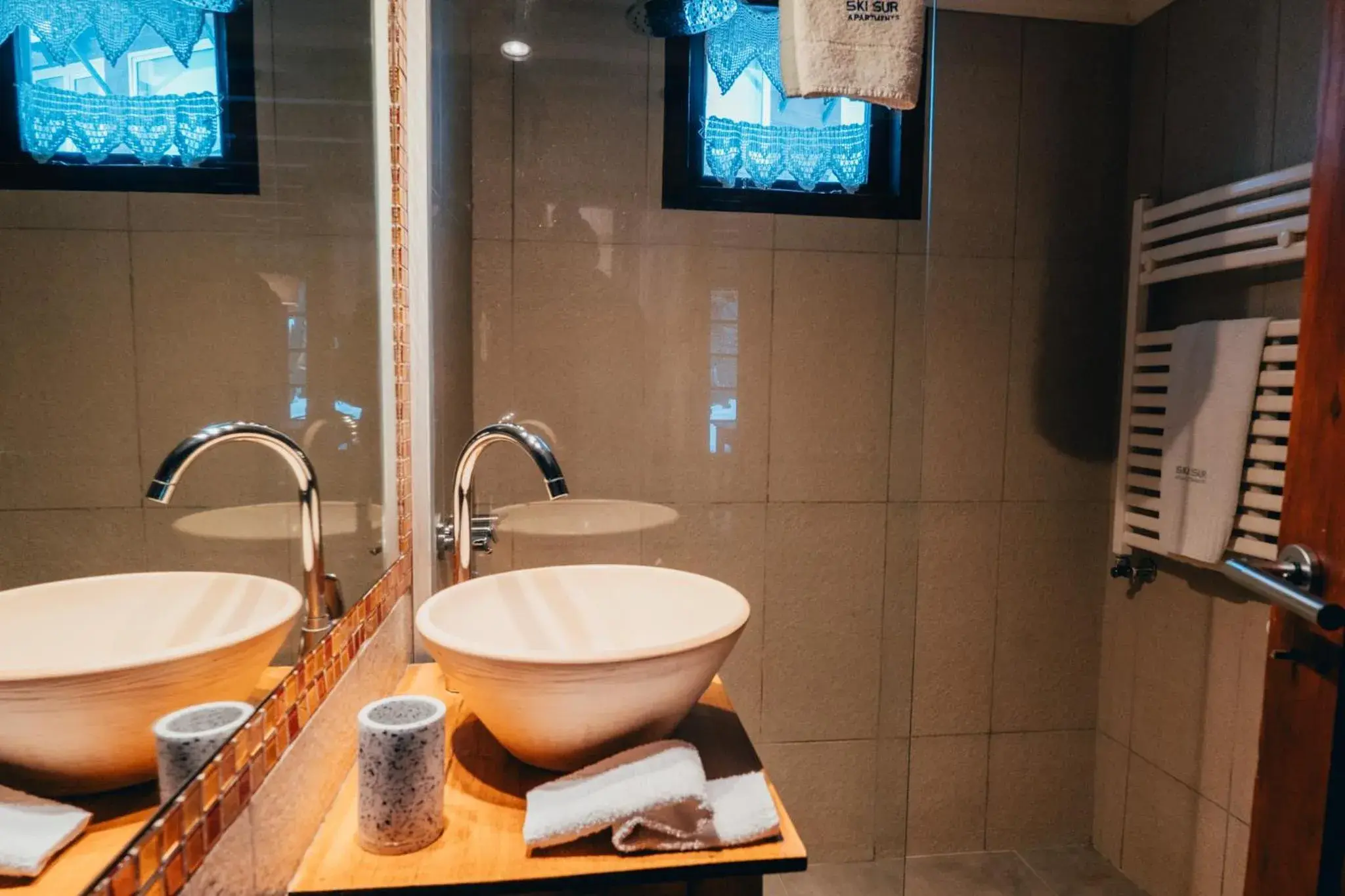 Two-Bedroom Apartment in Ski Sur Apartments Two-Bedroom Apartment in Ski Sur Apartments