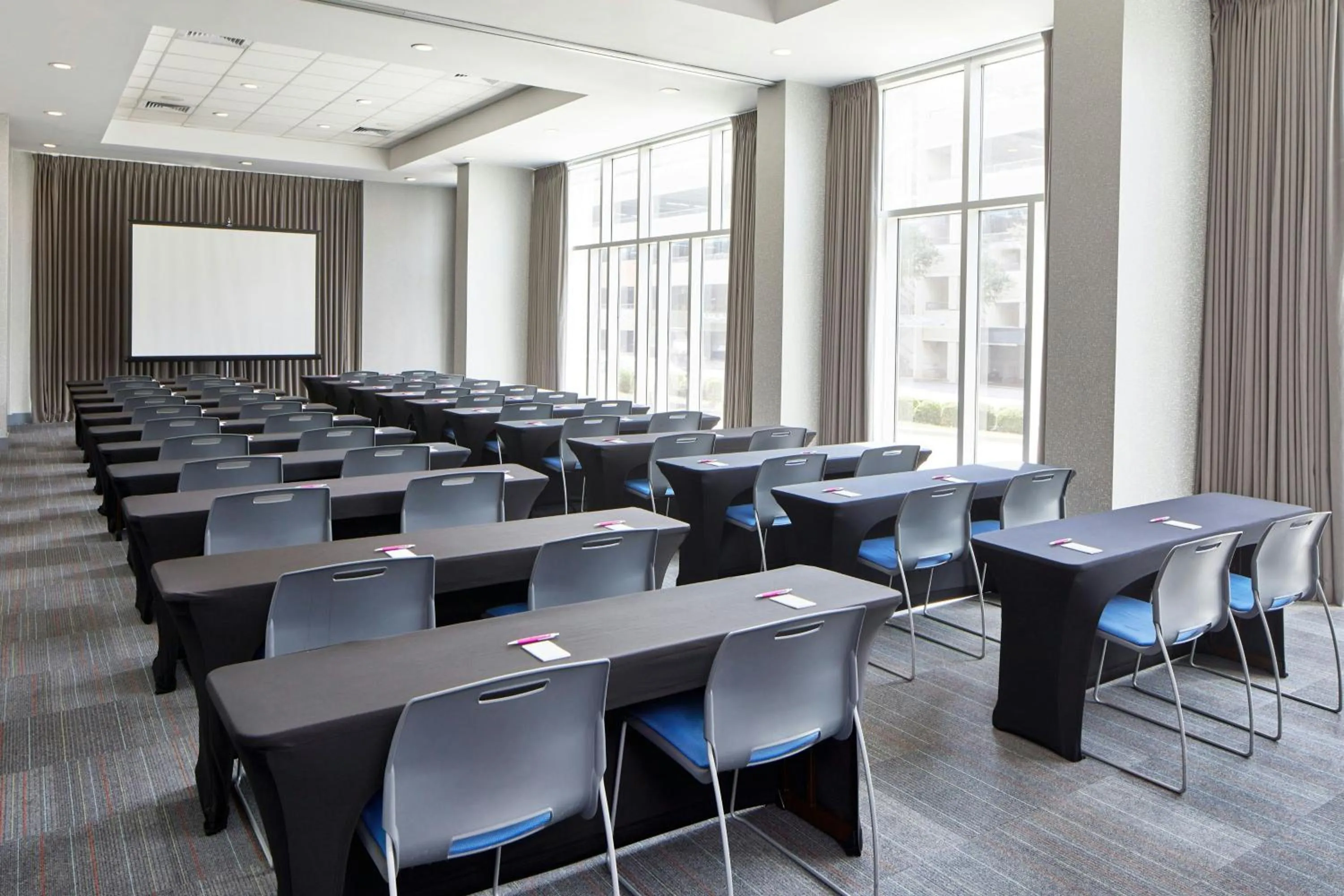 Meeting/conference room in Aloft Austin at The Domain