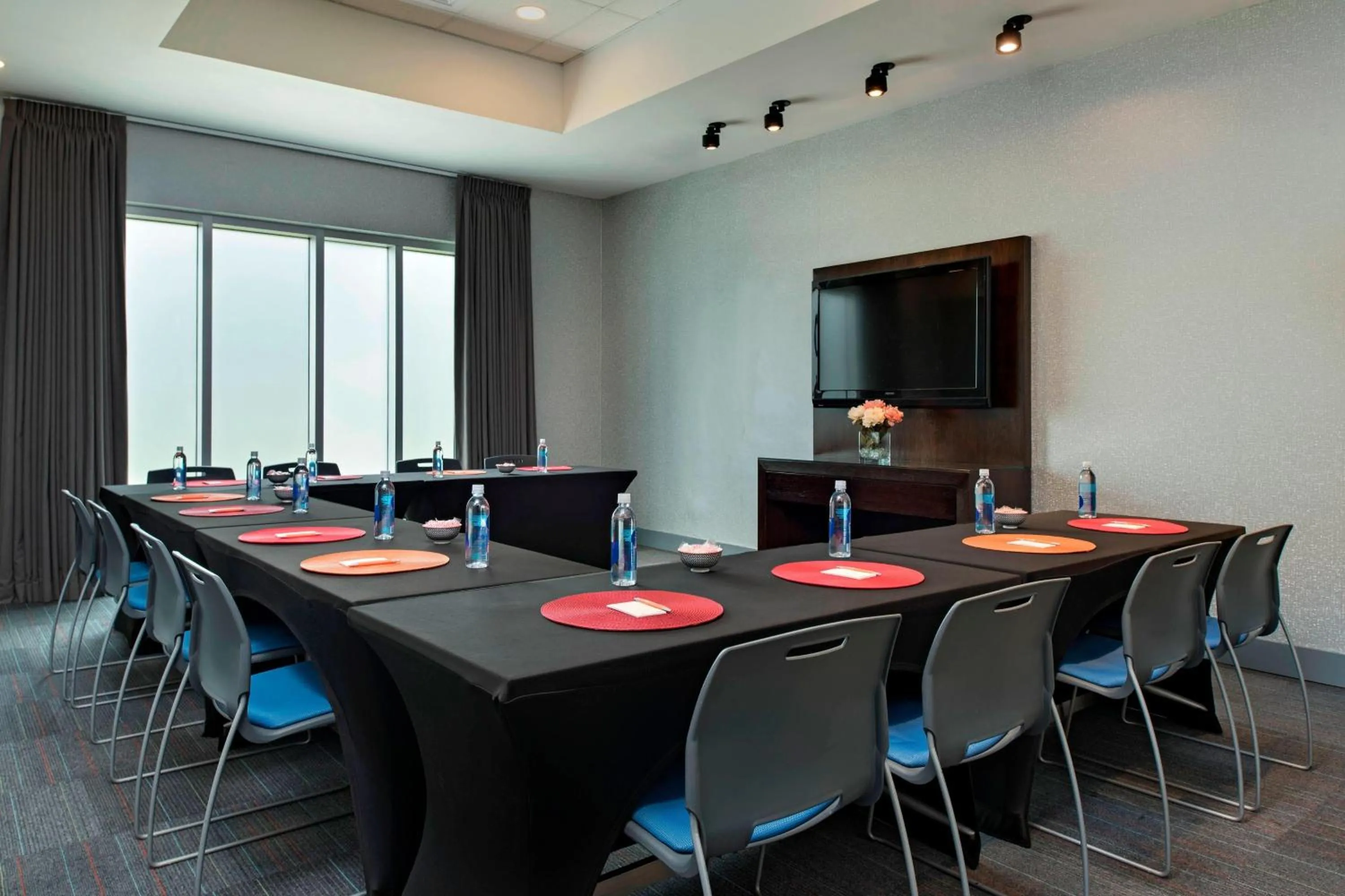 Meeting/conference room in Aloft Austin at The Domain