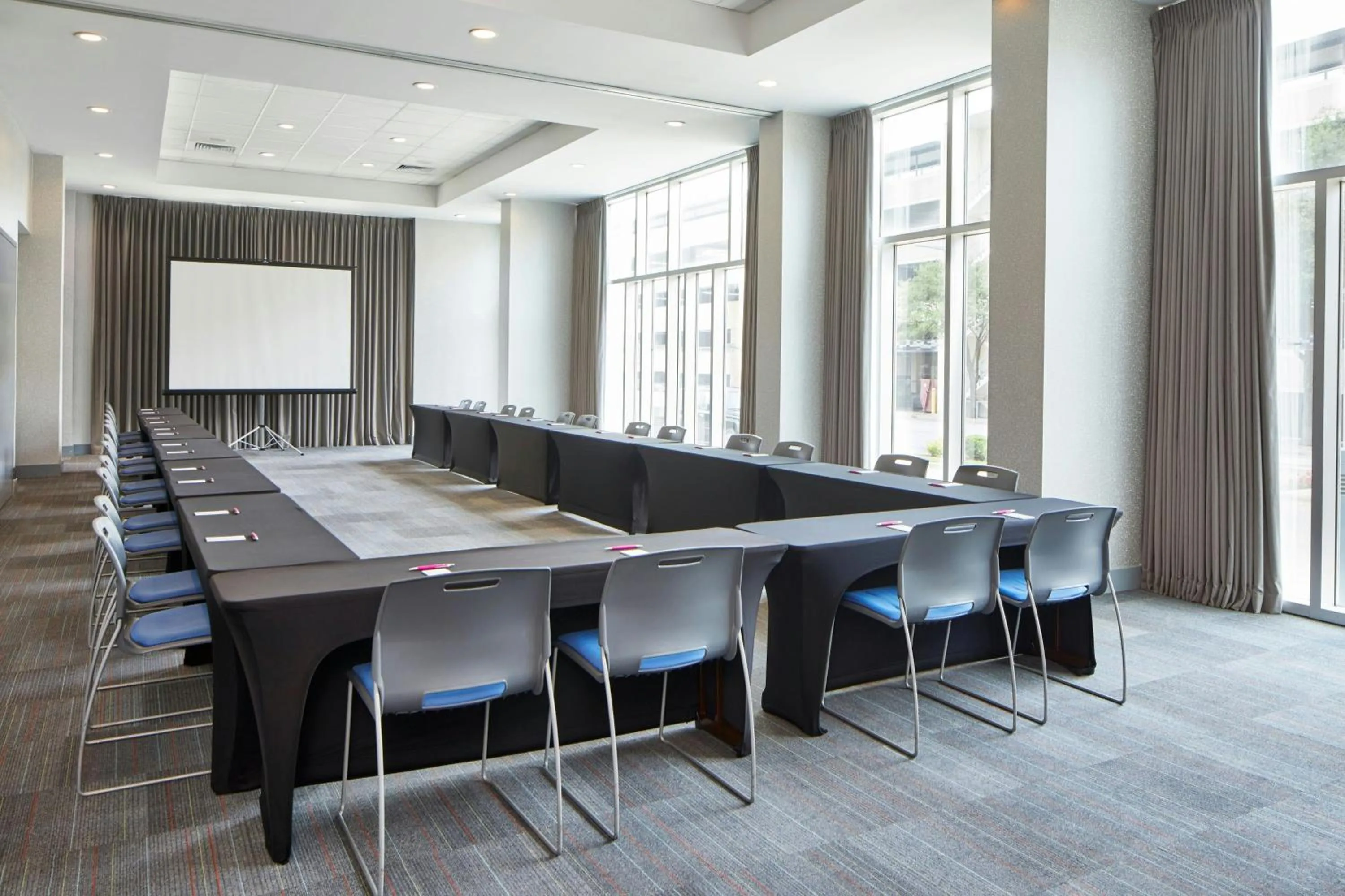 Meeting/conference room in Aloft Austin at The Domain