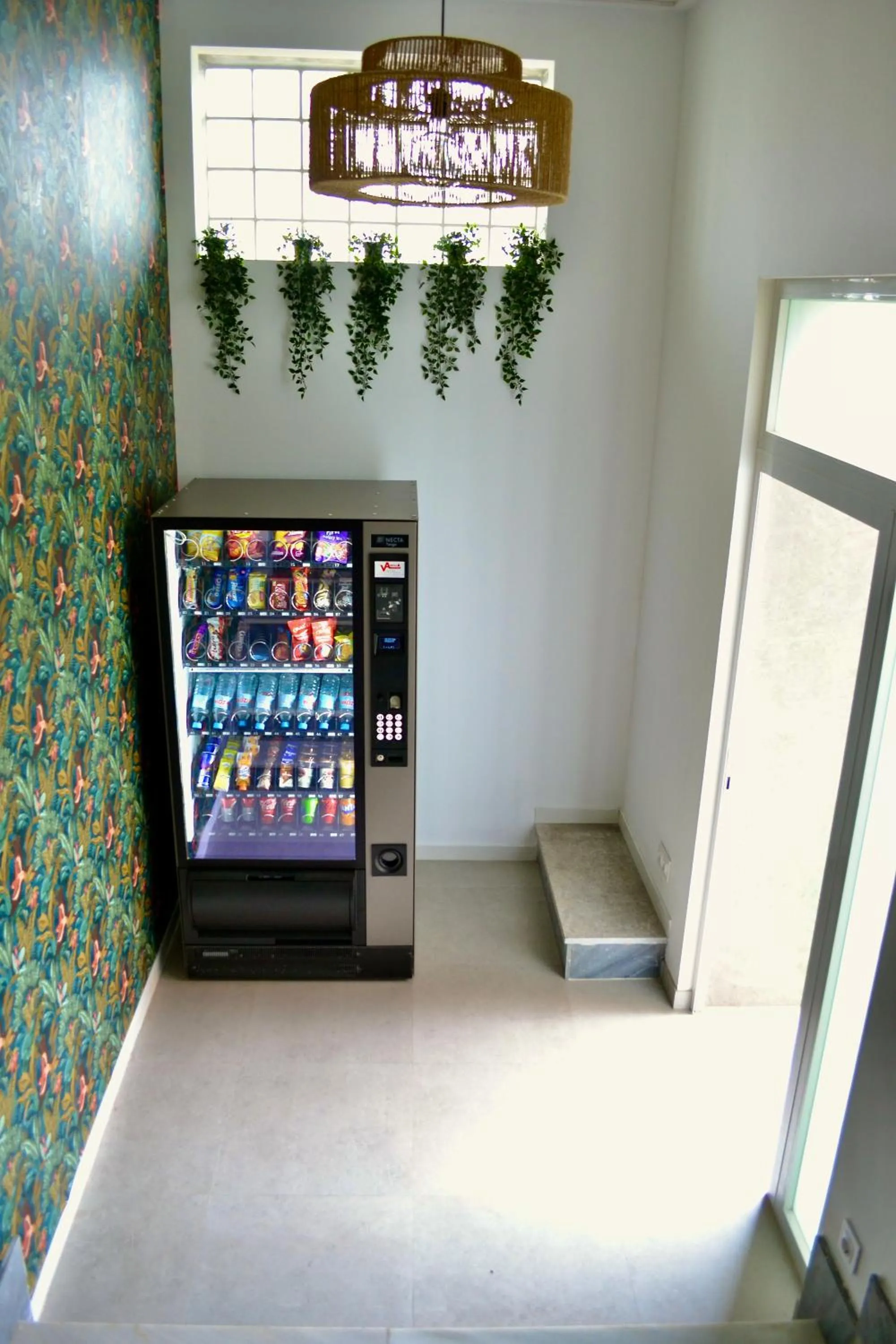 vending machine in Hotel Bennington