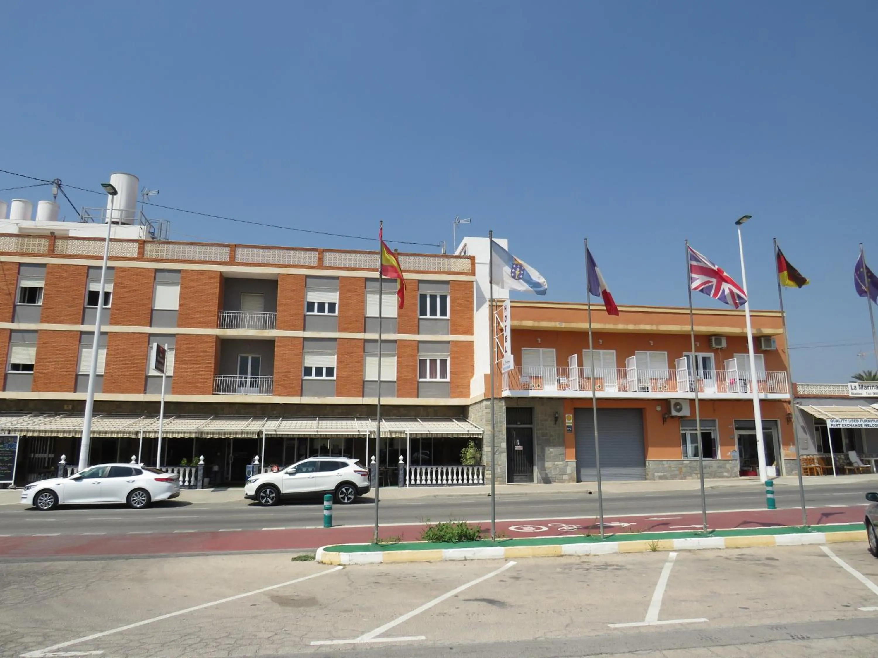 Property building in Hotel Bennington