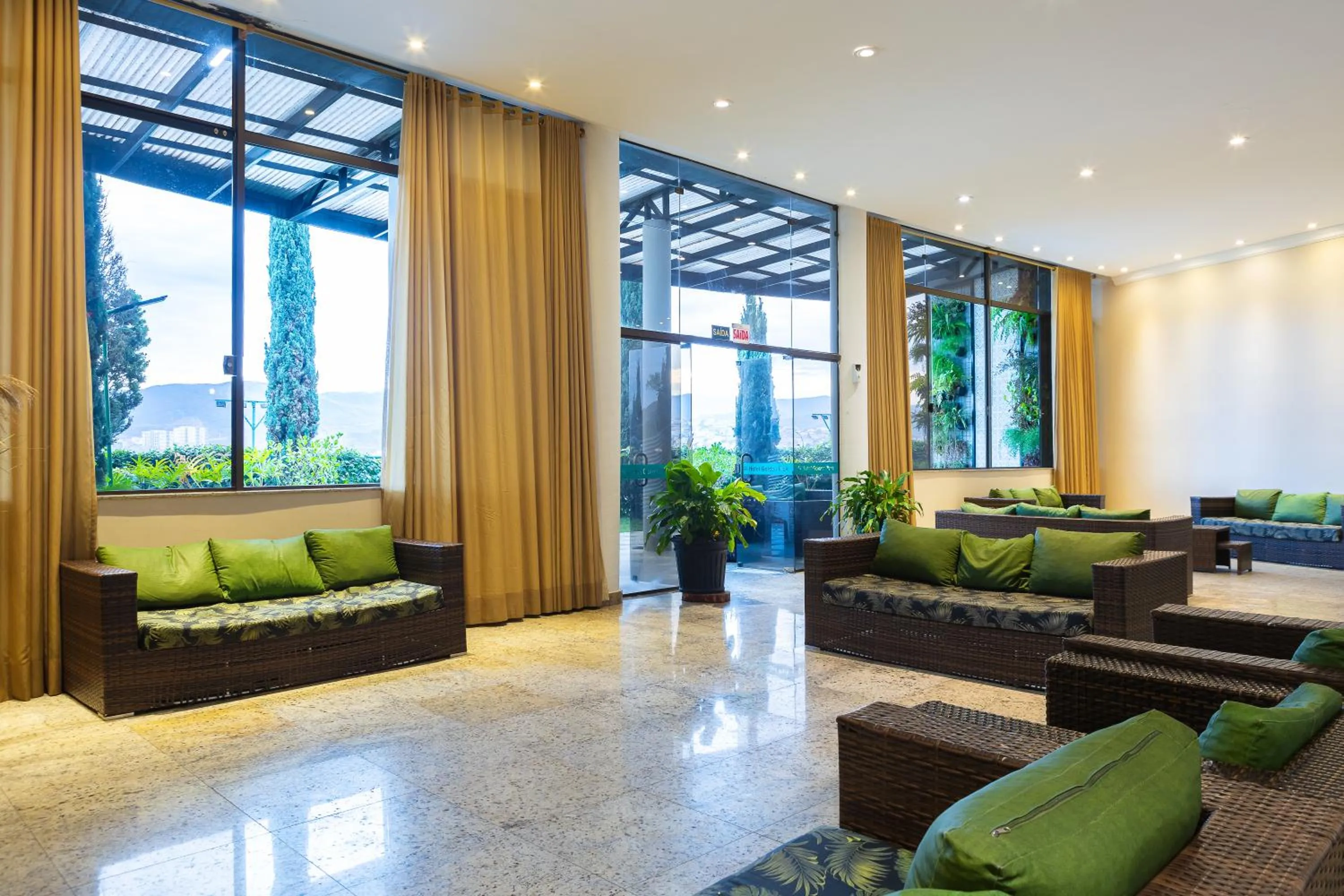 Seating area in Hotel Golden Park All Inclusive Poços de Caldas By Nacional Inn