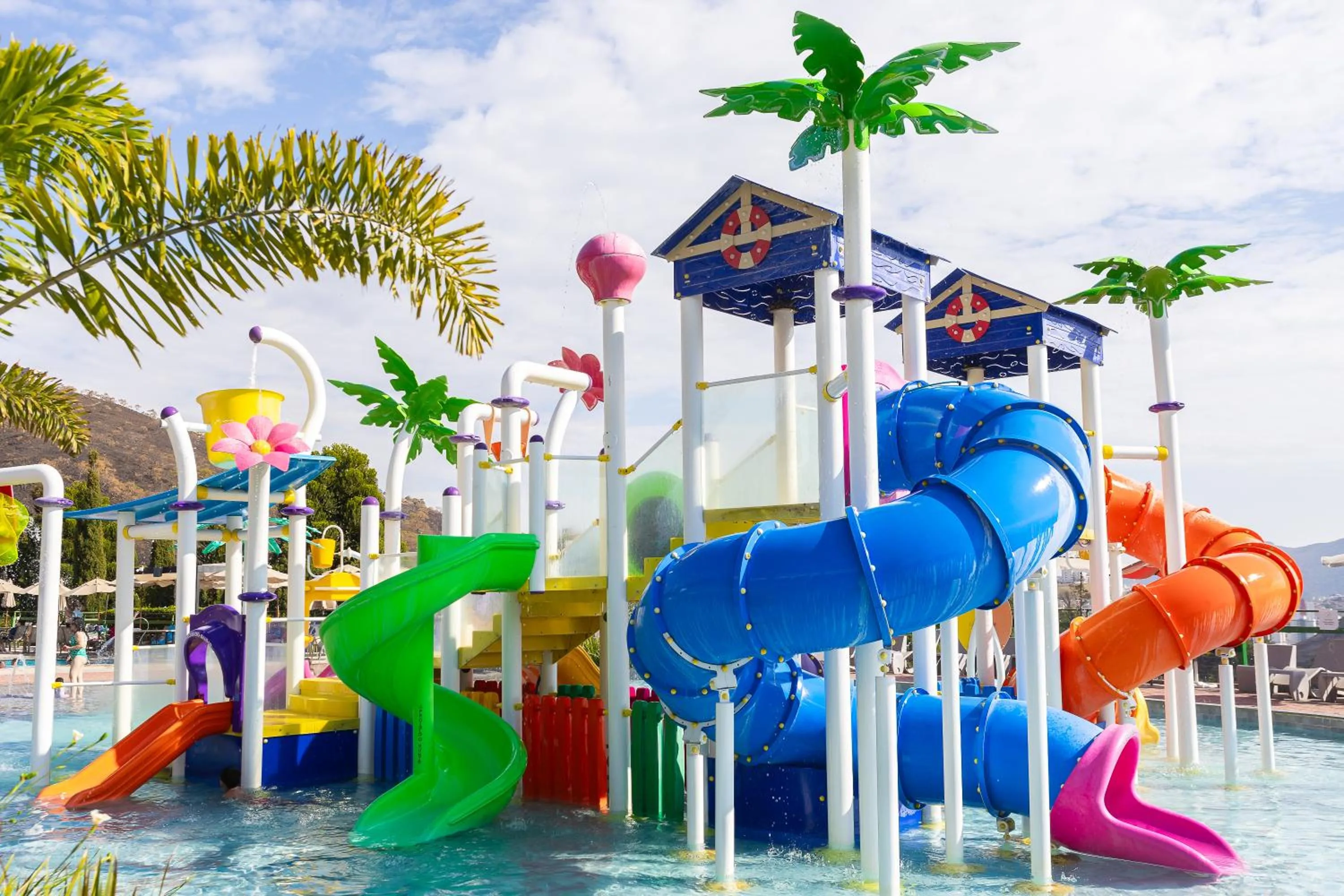 Aqua park in Hotel Golden Park All Inclusive Poços de Caldas By Nacional Inn